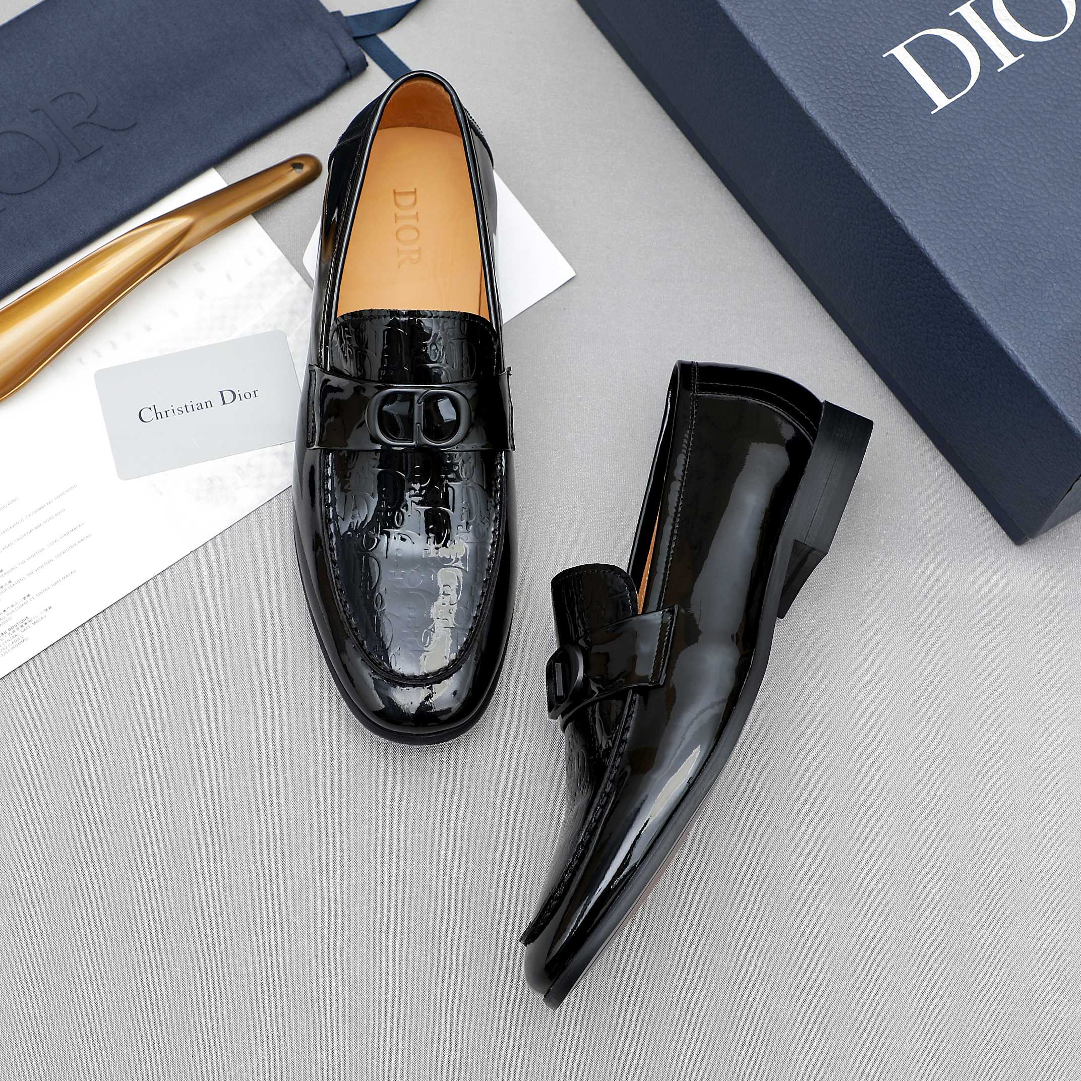 Dior