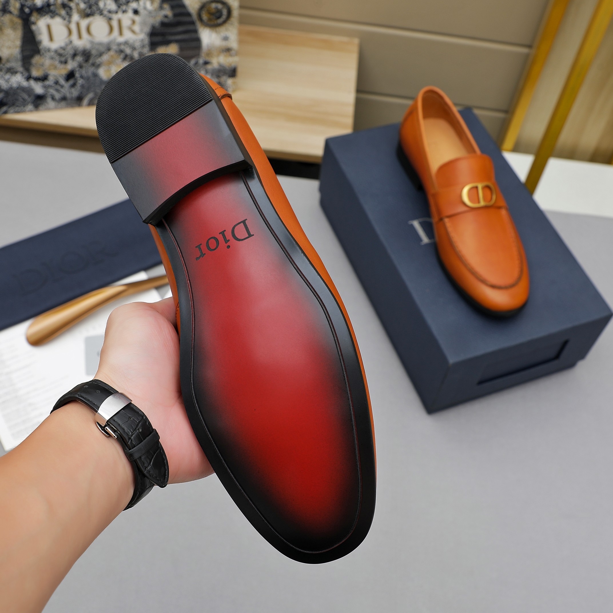 Dior