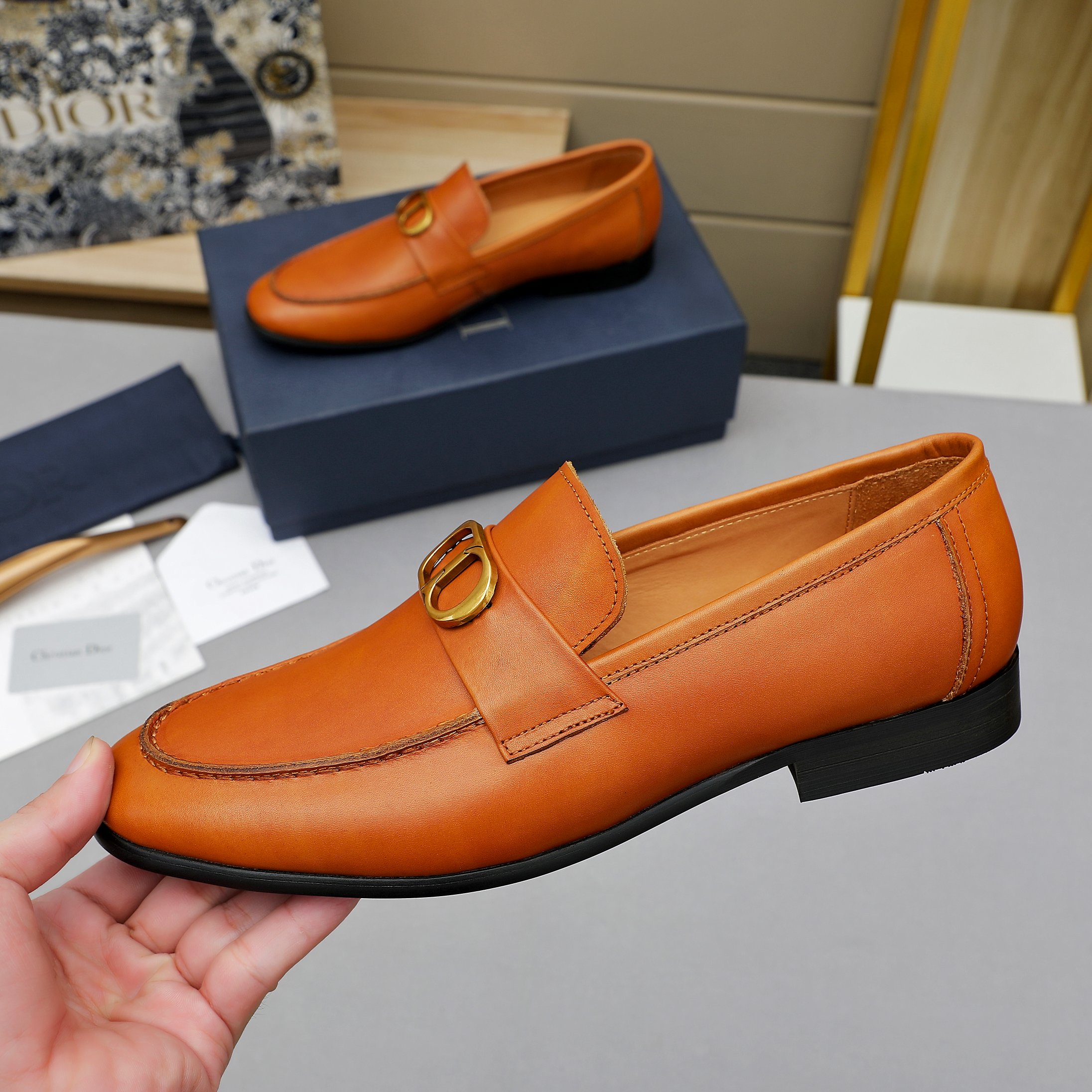 Dior
