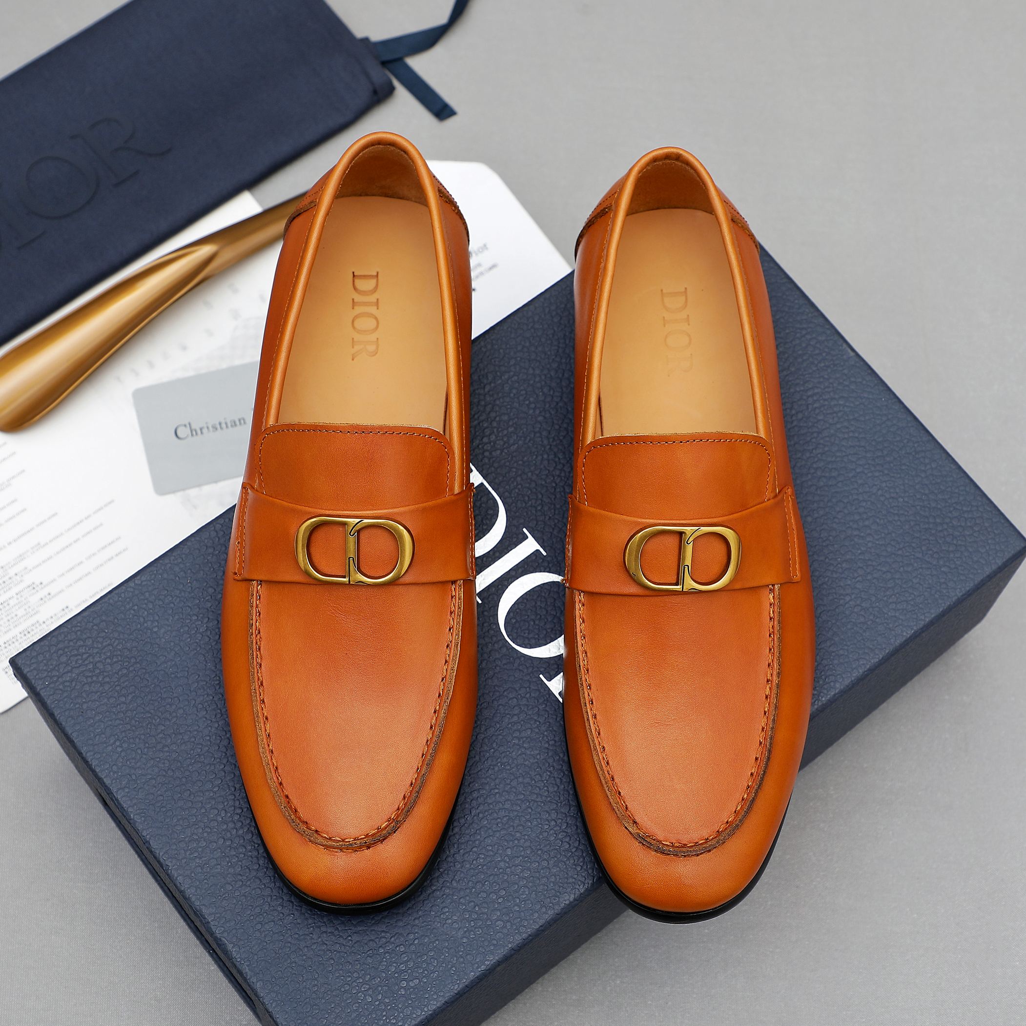 Dior