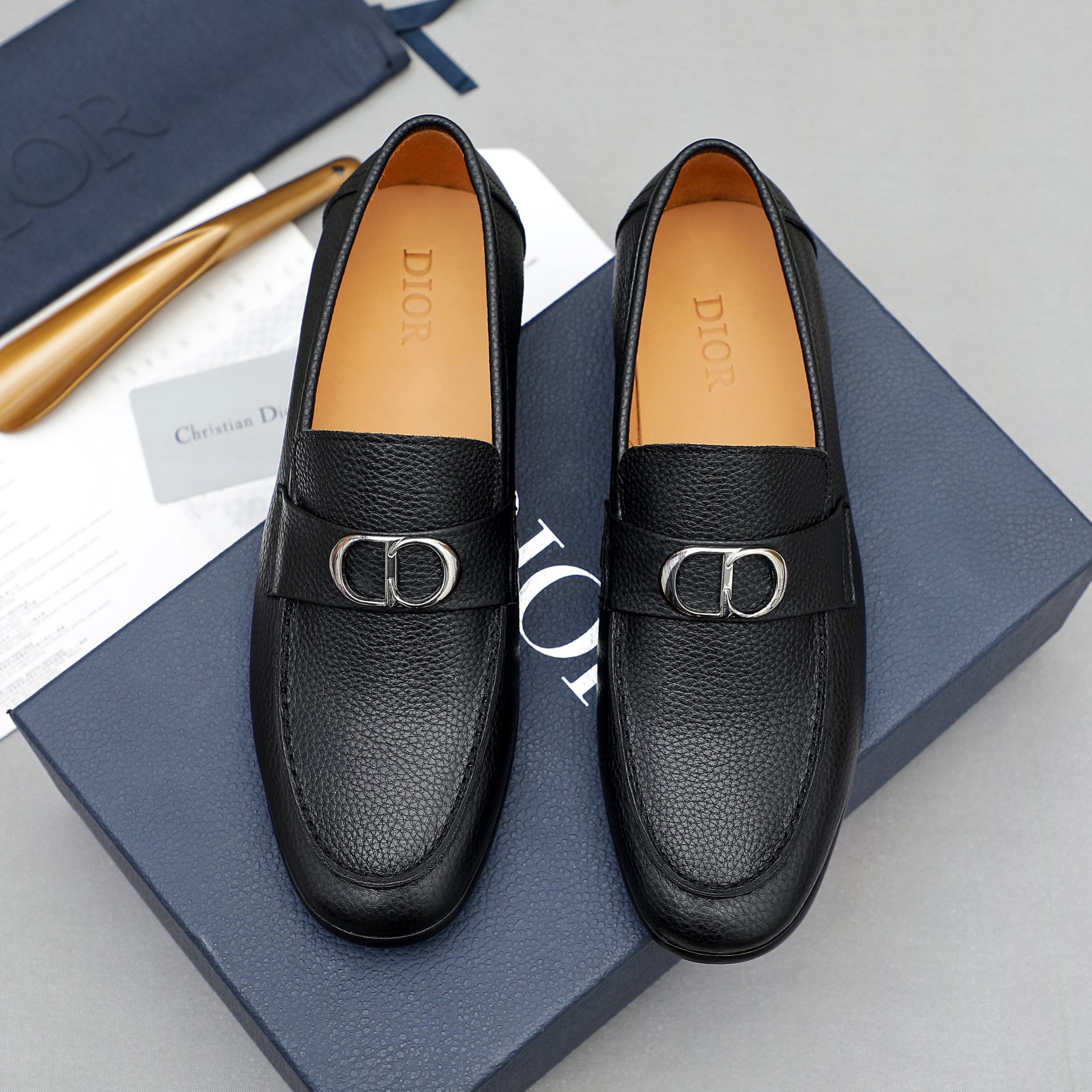 Dior