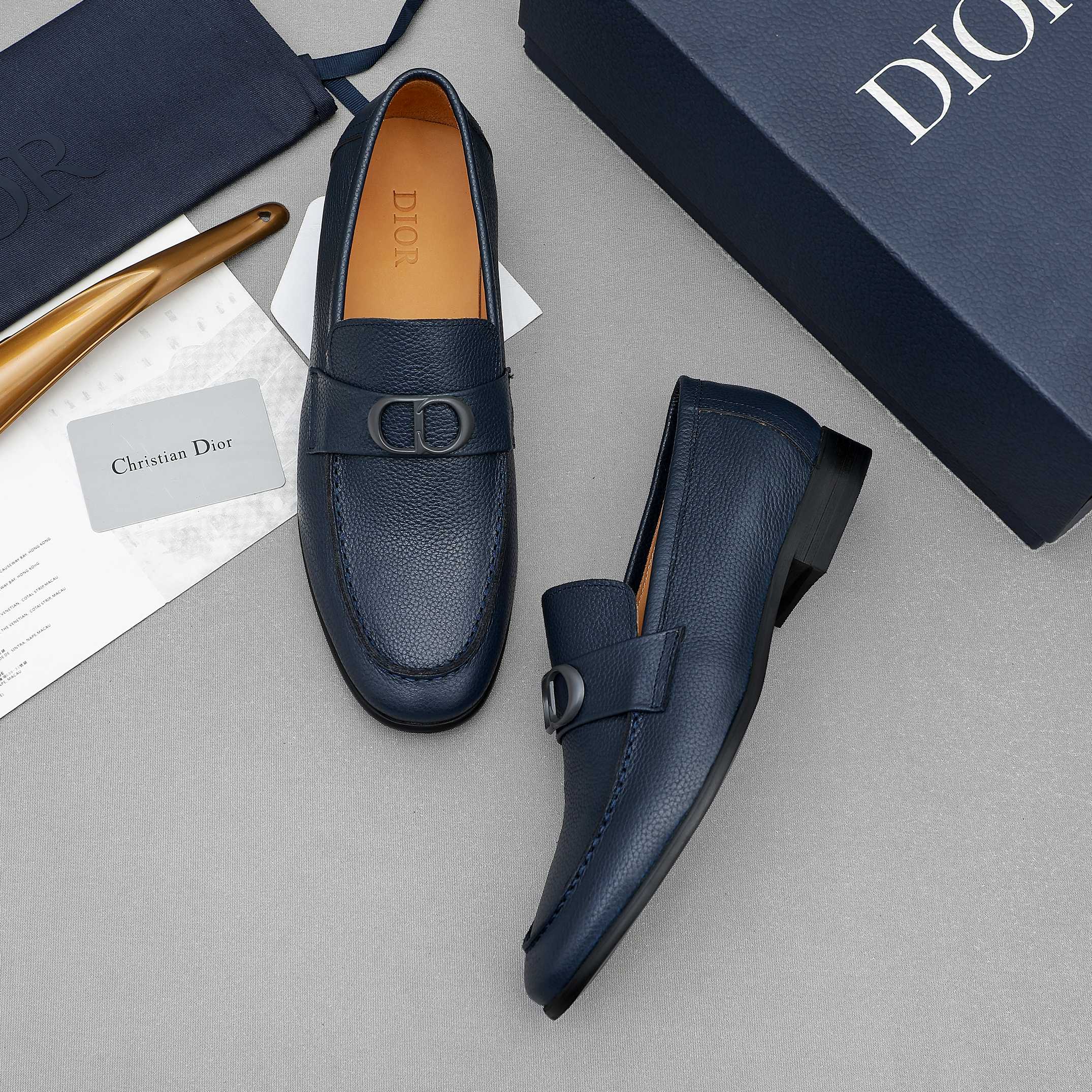 Dior
