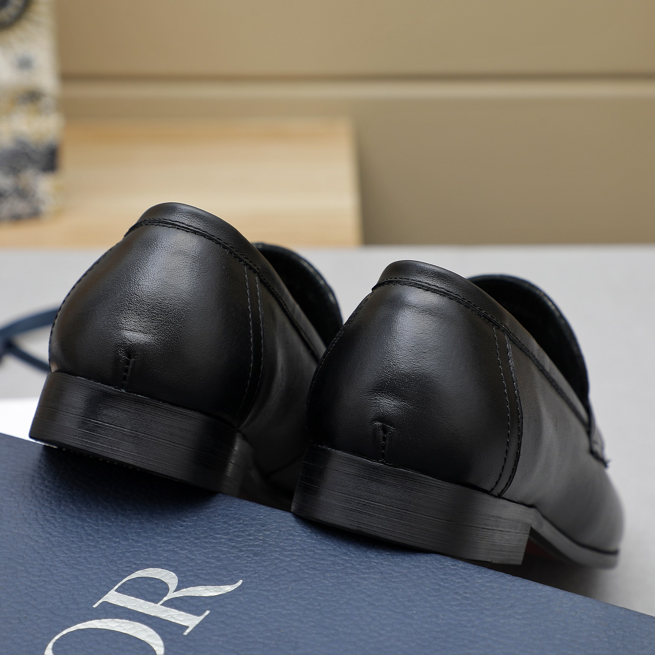 Dior
