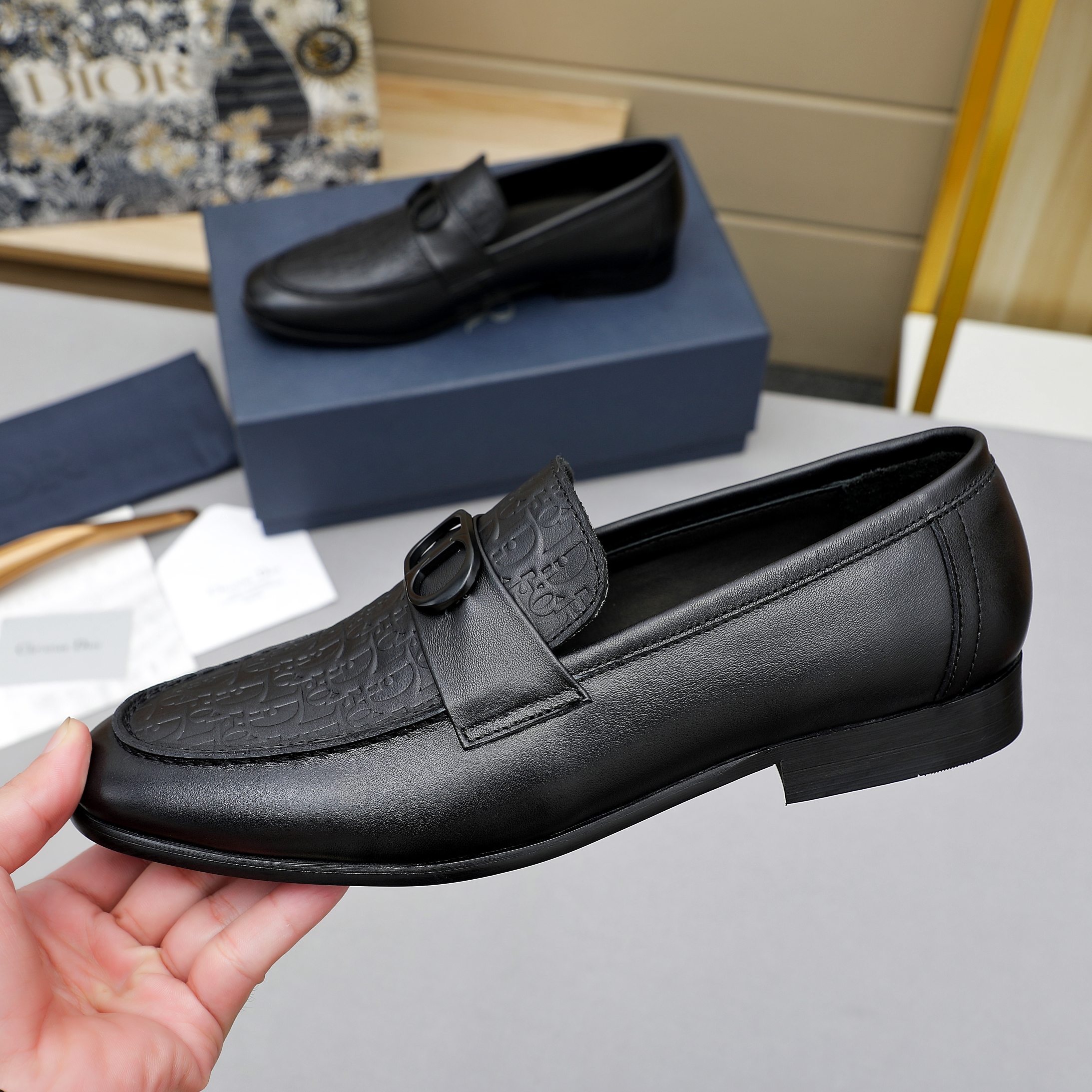 Dior