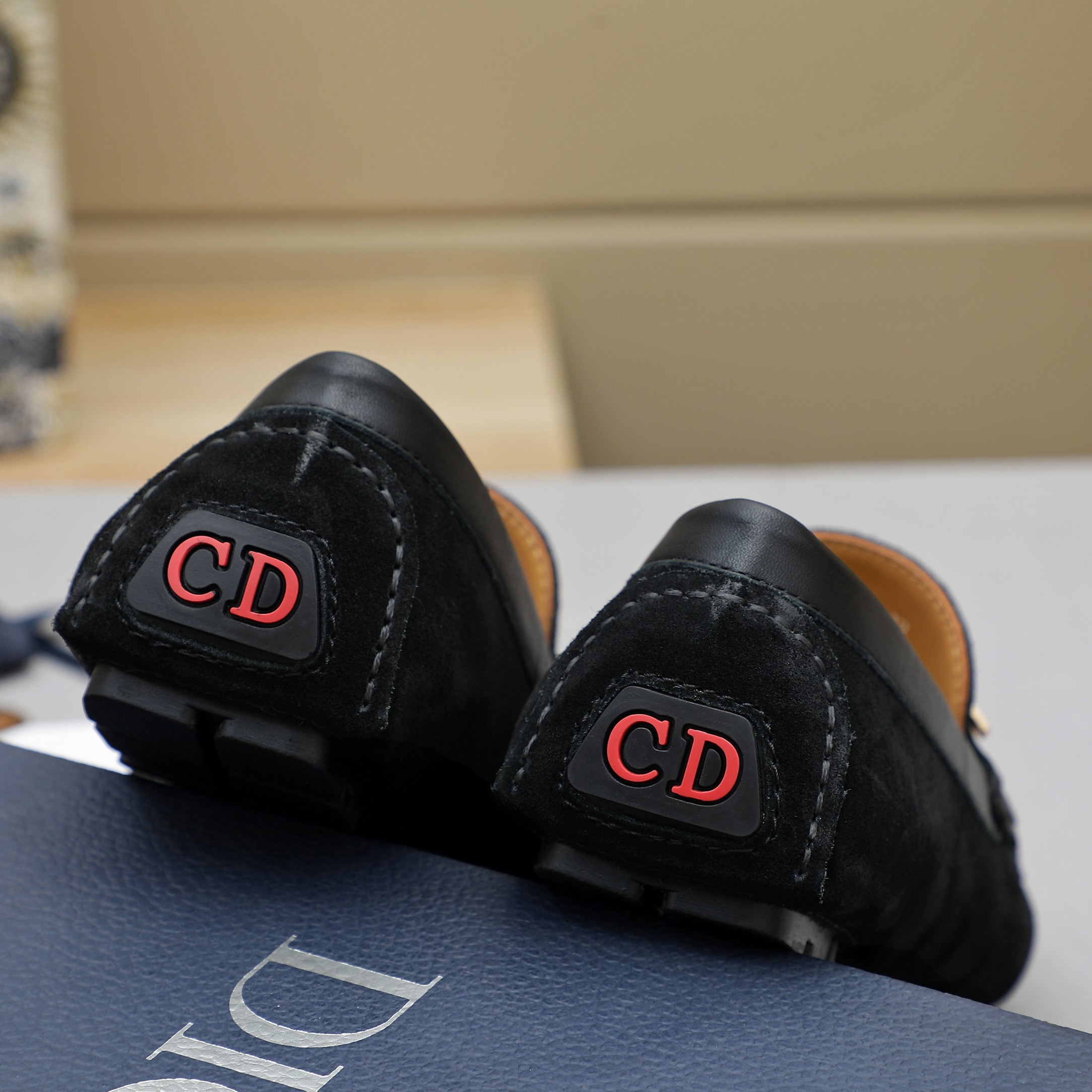 Dior