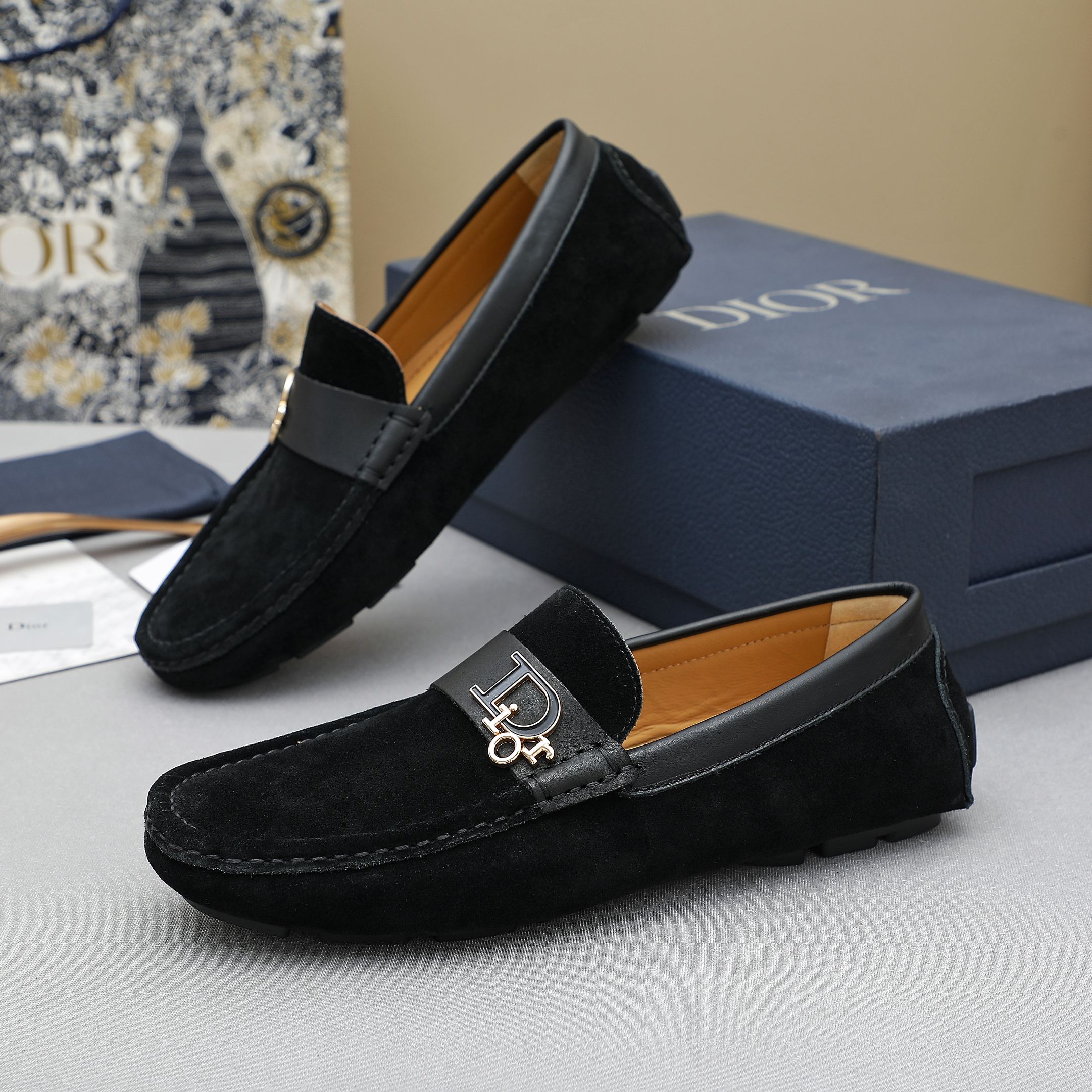 Dior