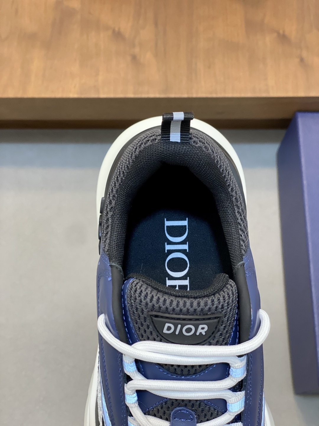Dior