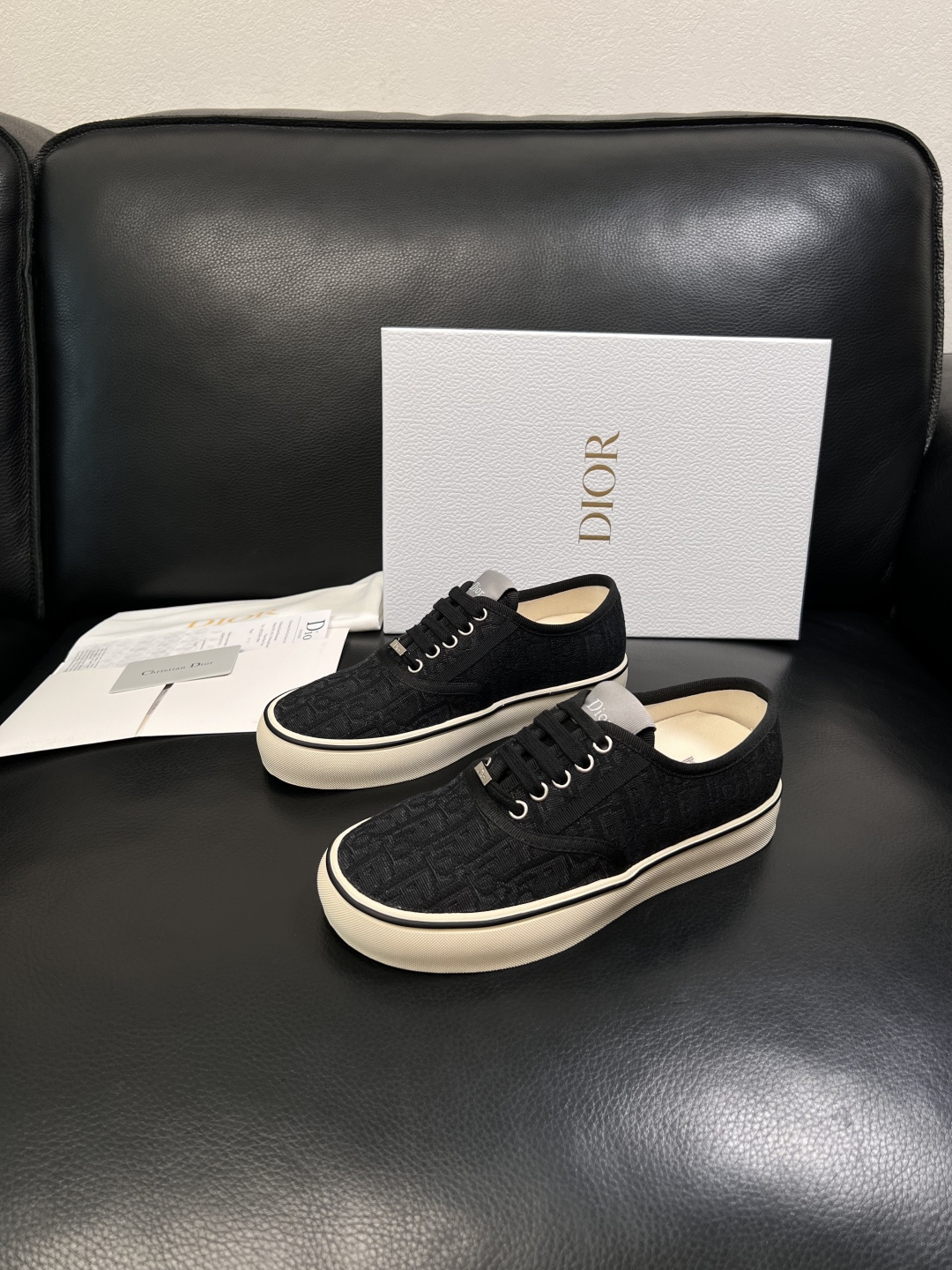 Dior