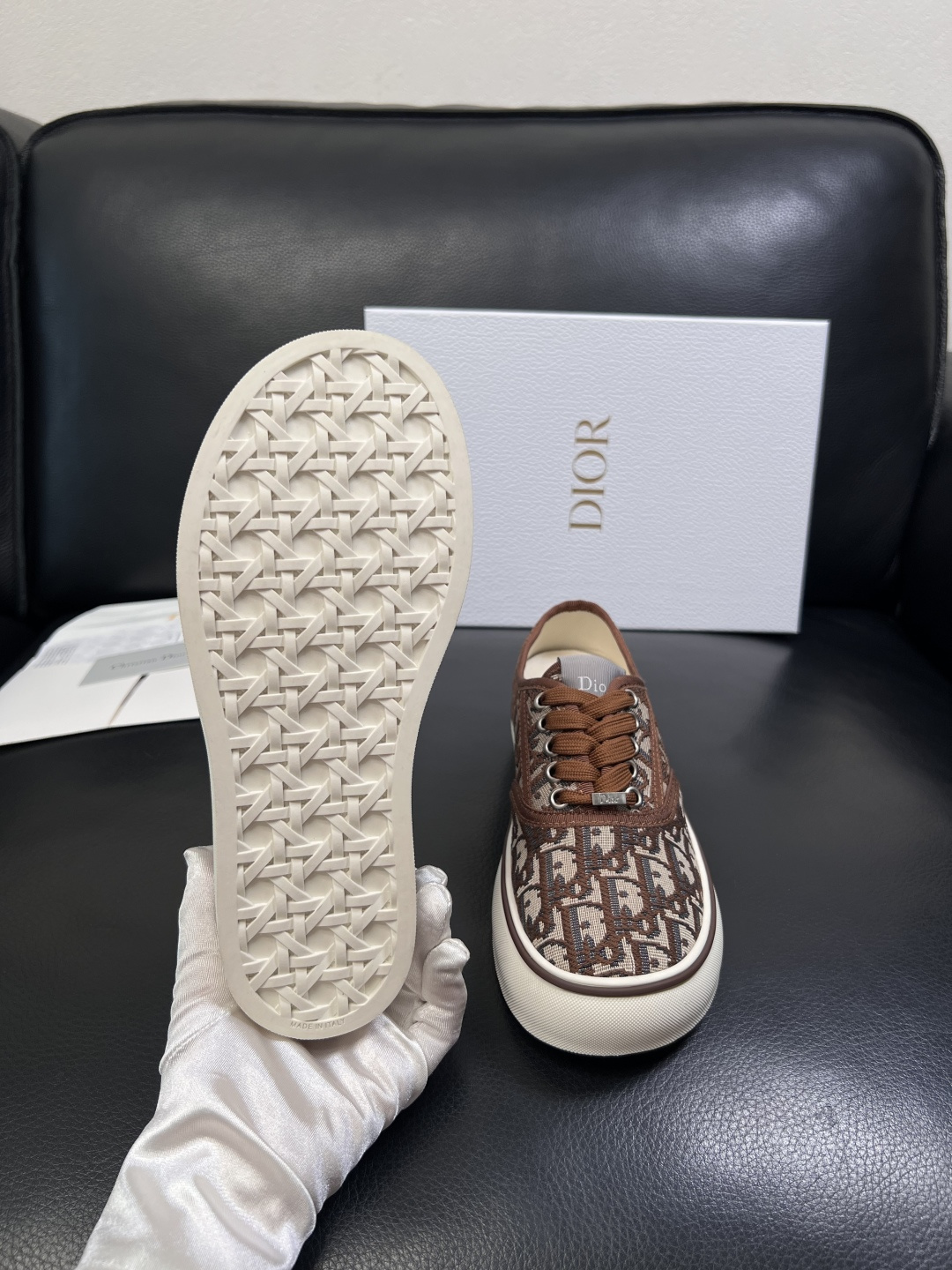 Dior