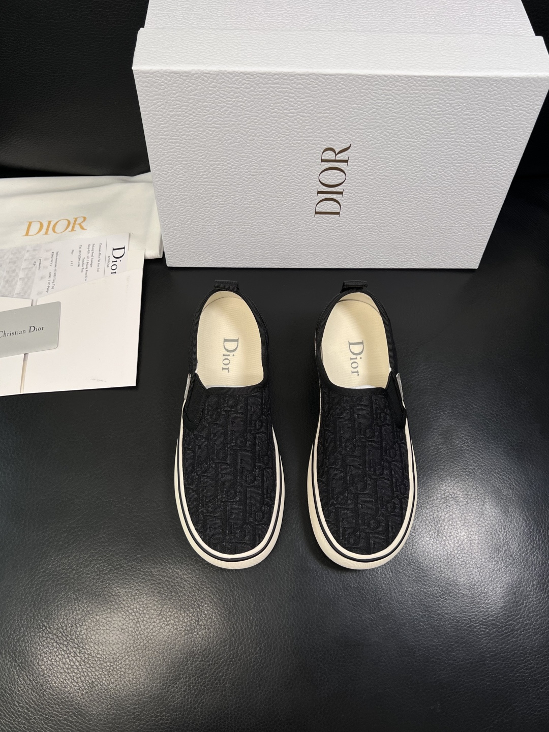 Dior