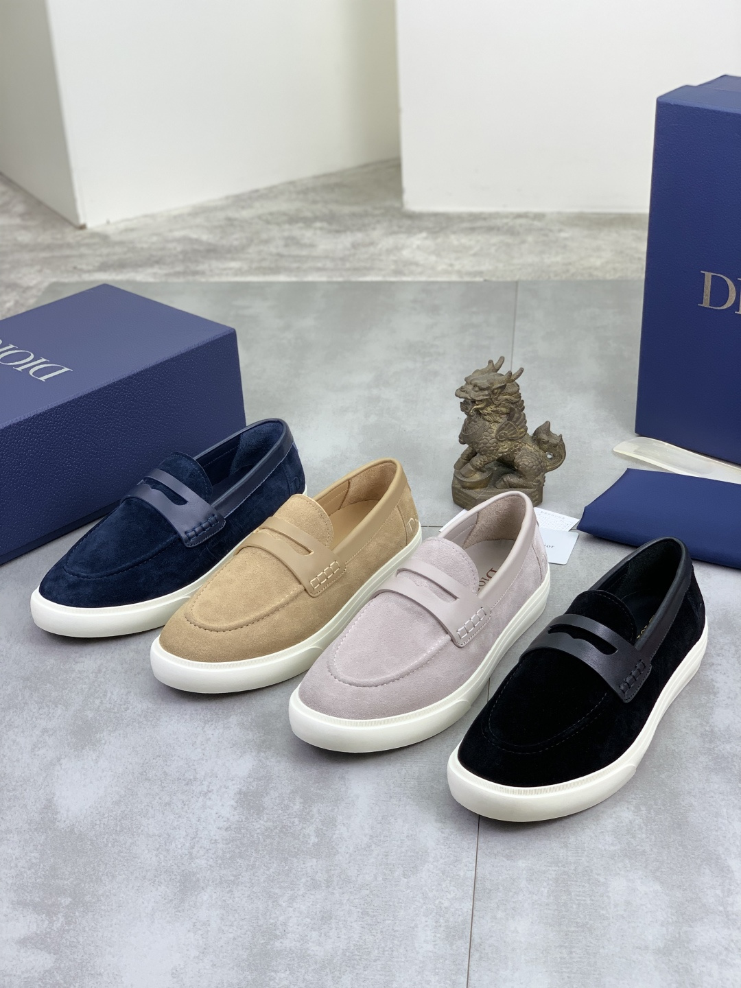Dior