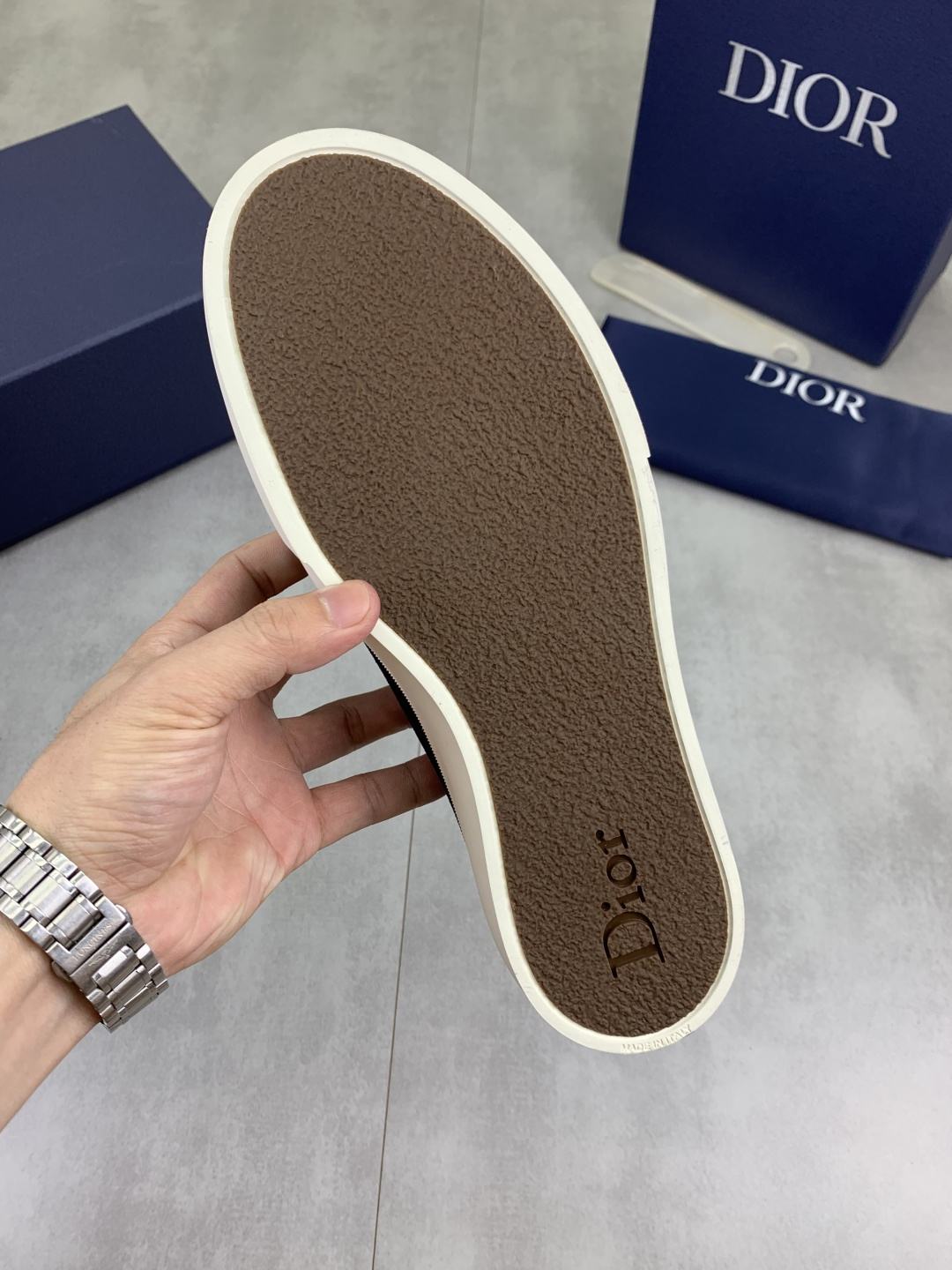 Dior