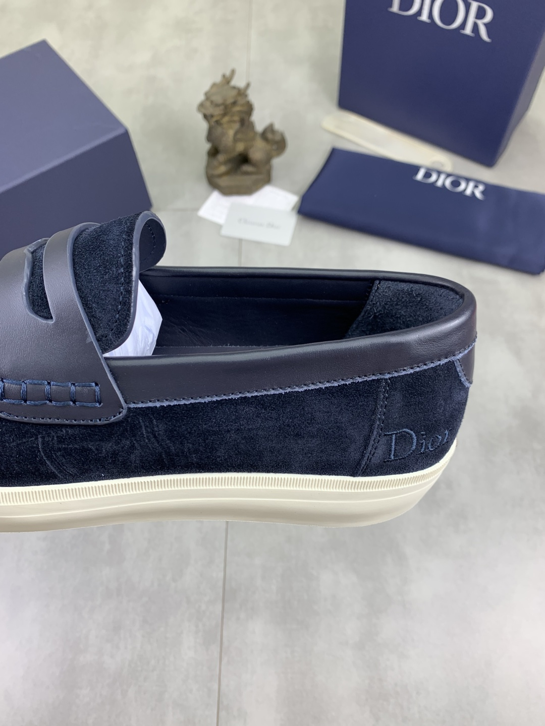 Dior