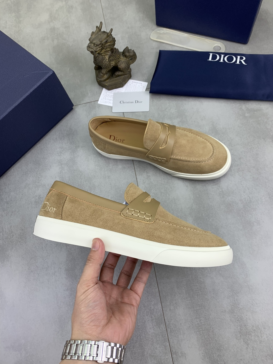 Dior