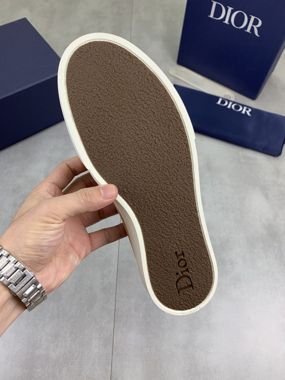 Dior