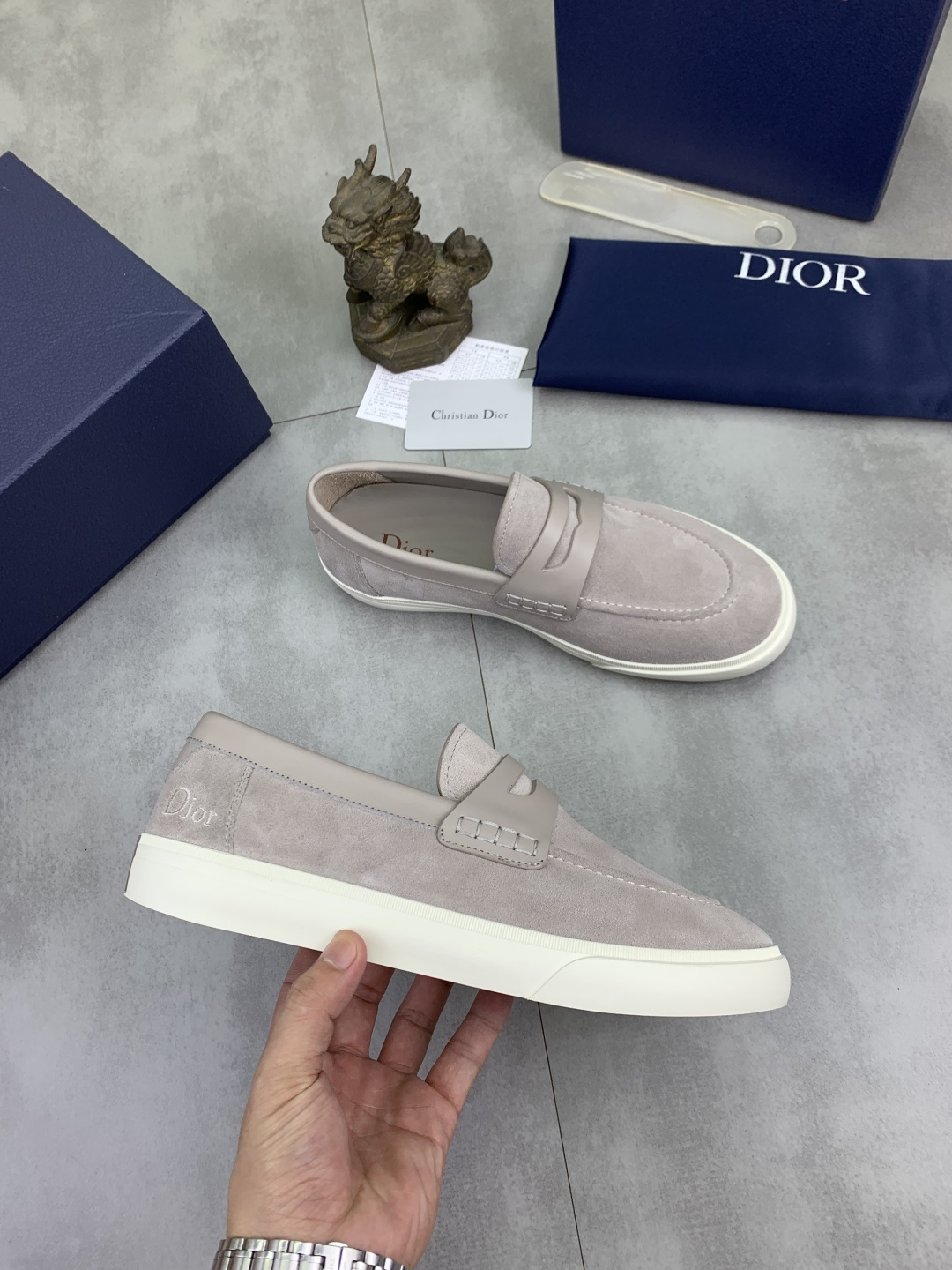 Dior