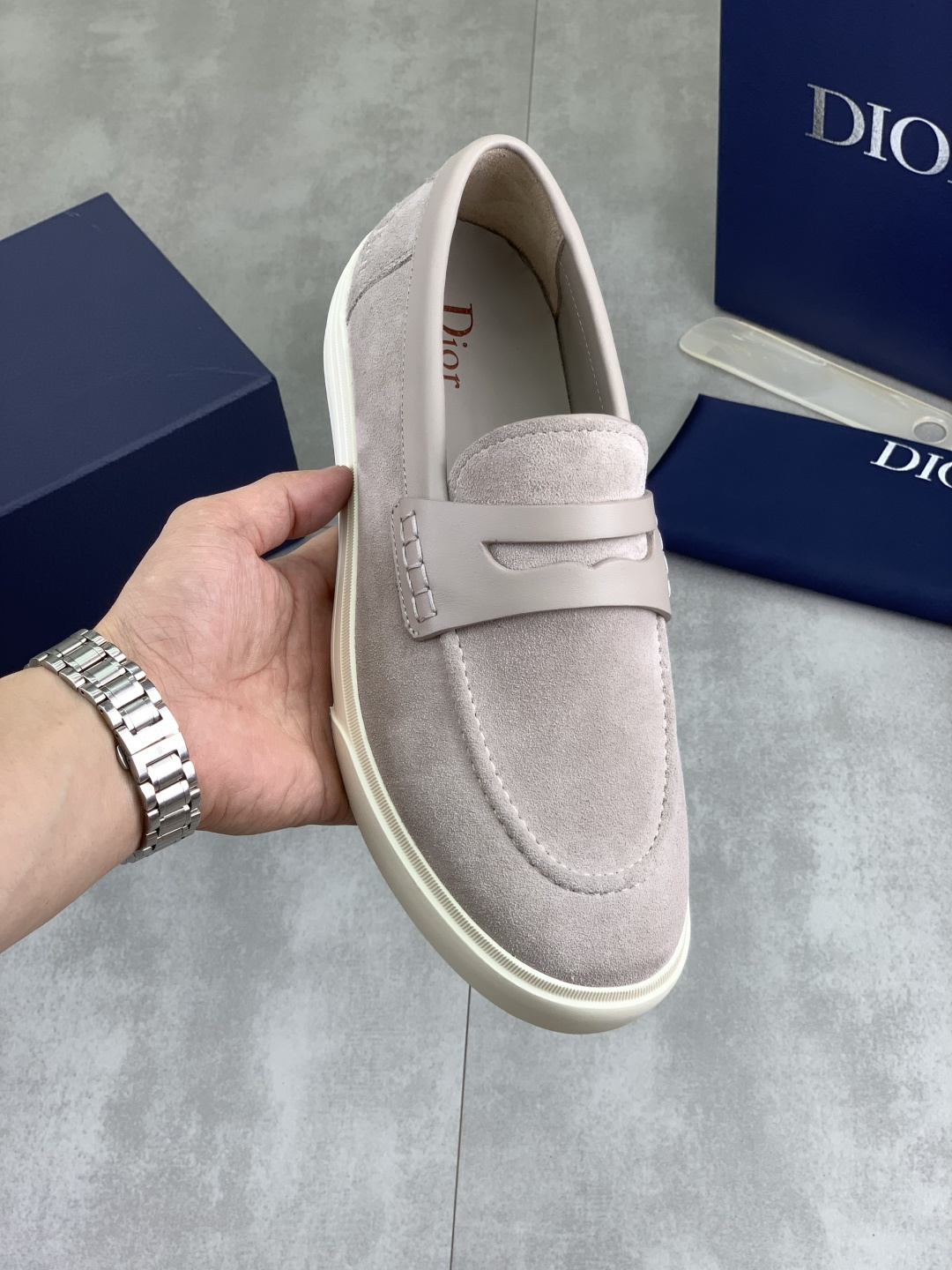 Dior