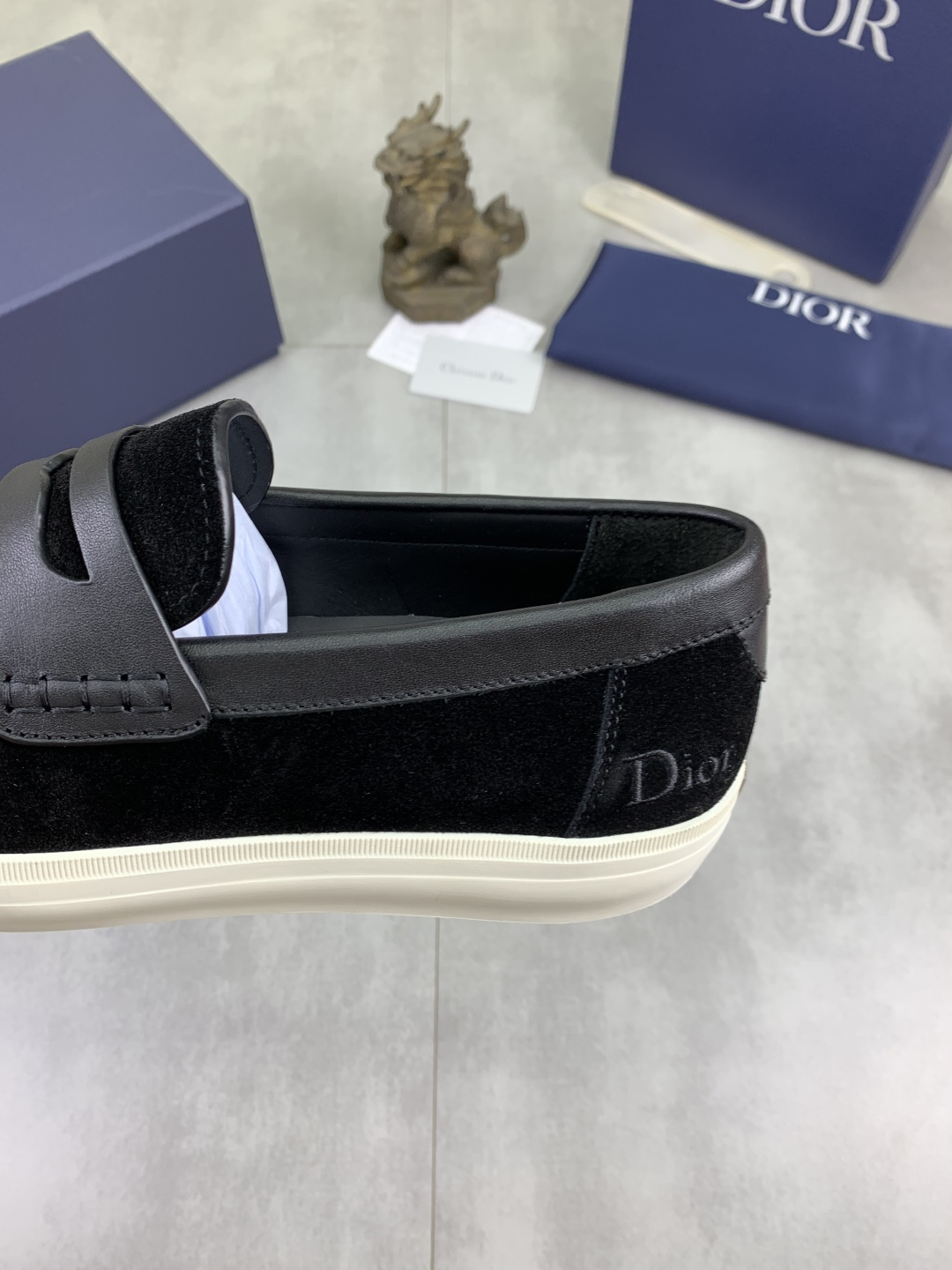 Dior