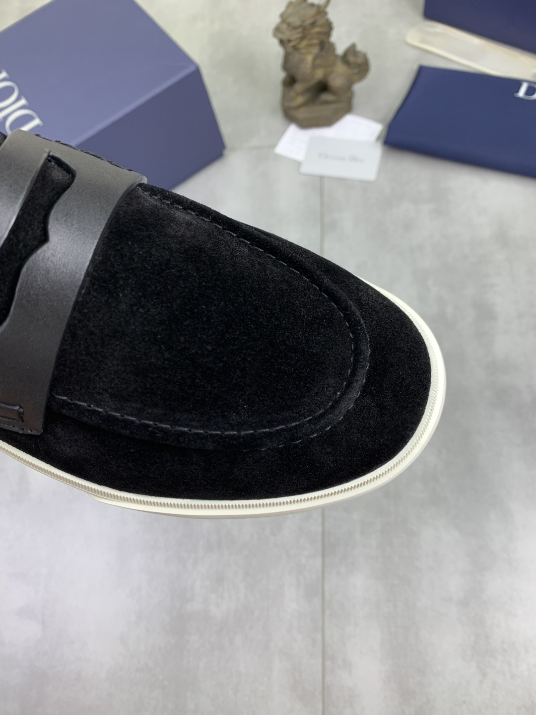 Dior