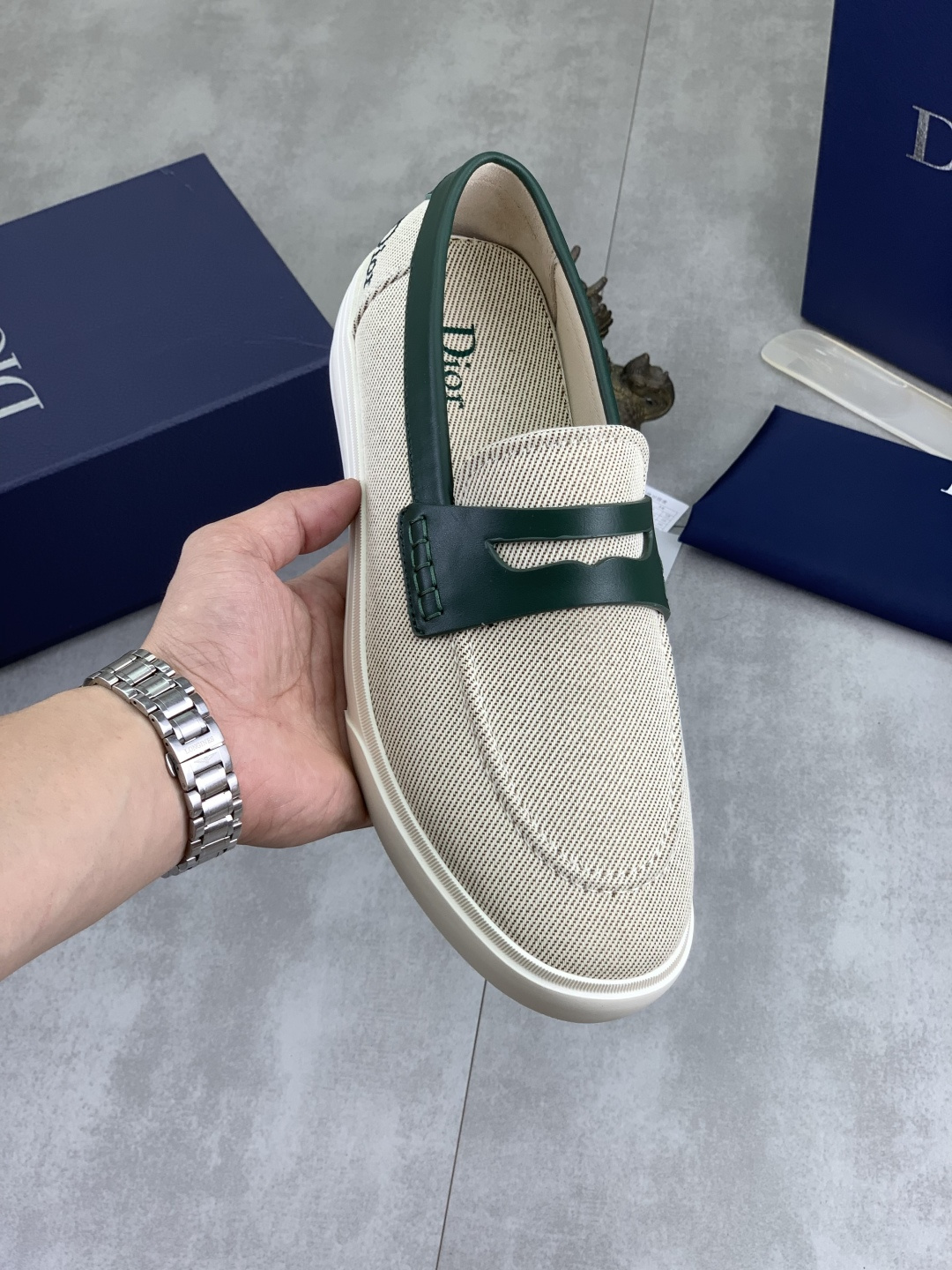 Dior