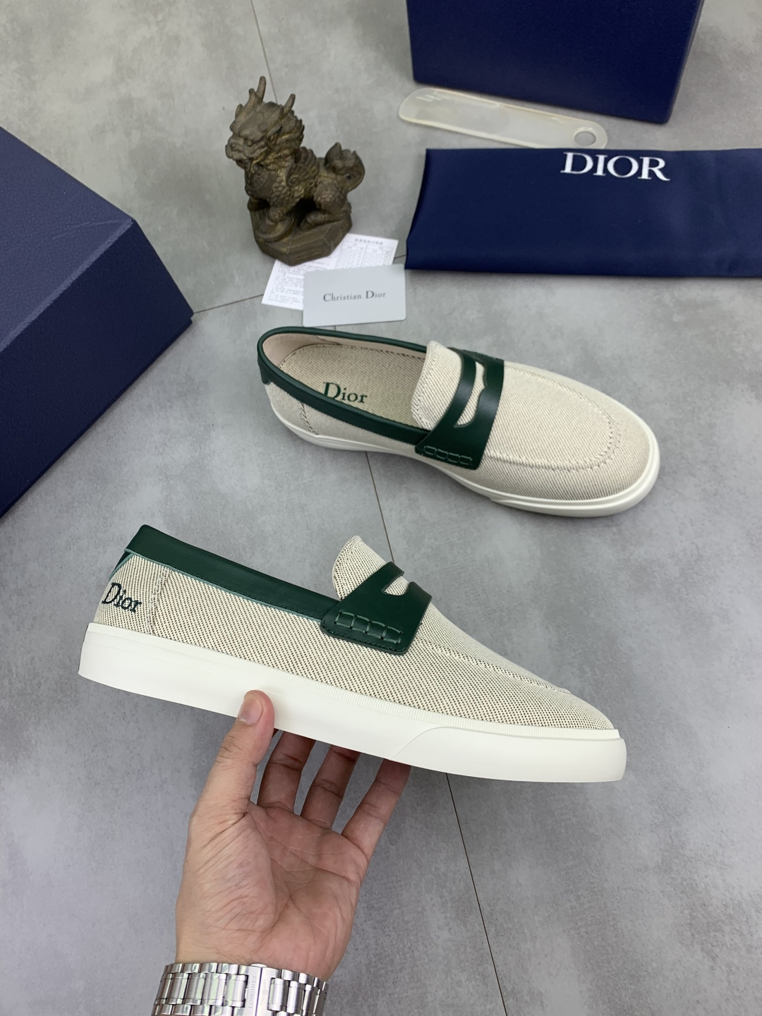 Dior