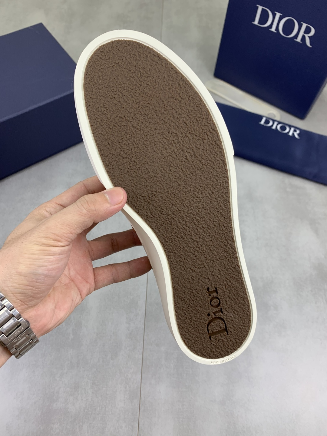 Dior