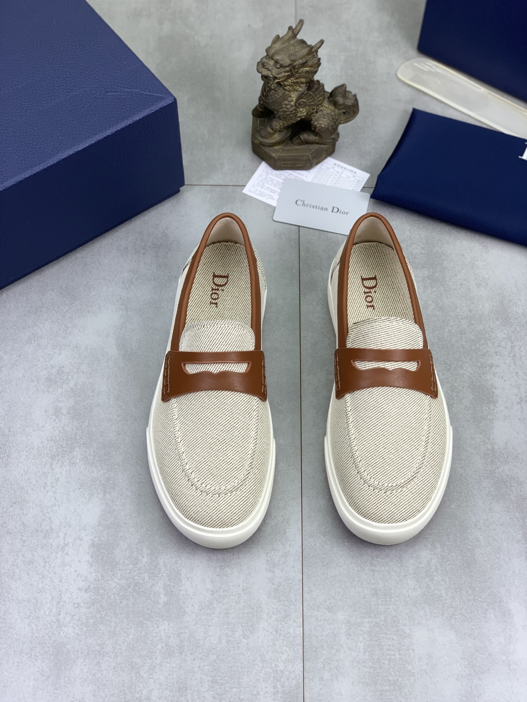 Dior