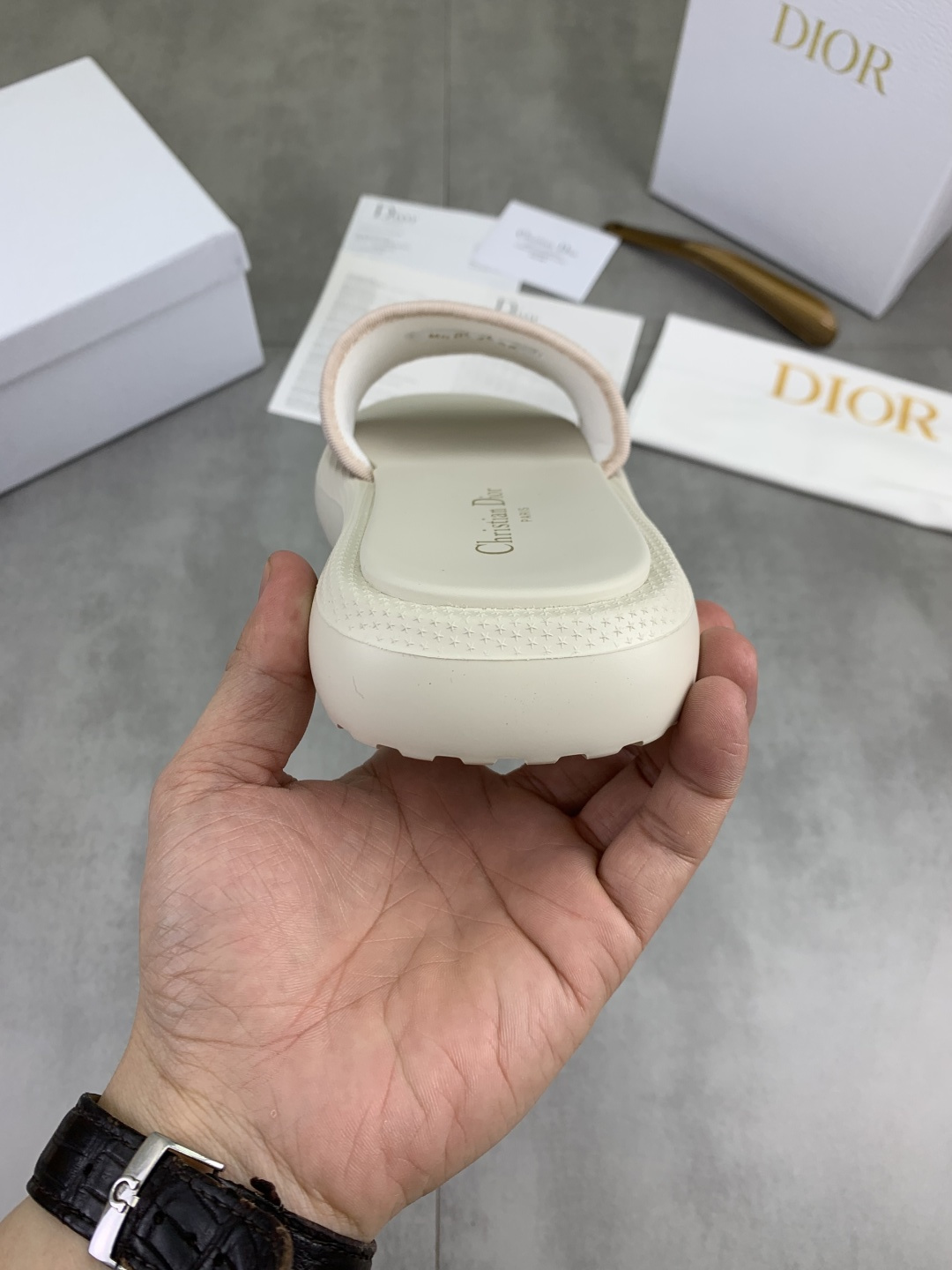 Dior