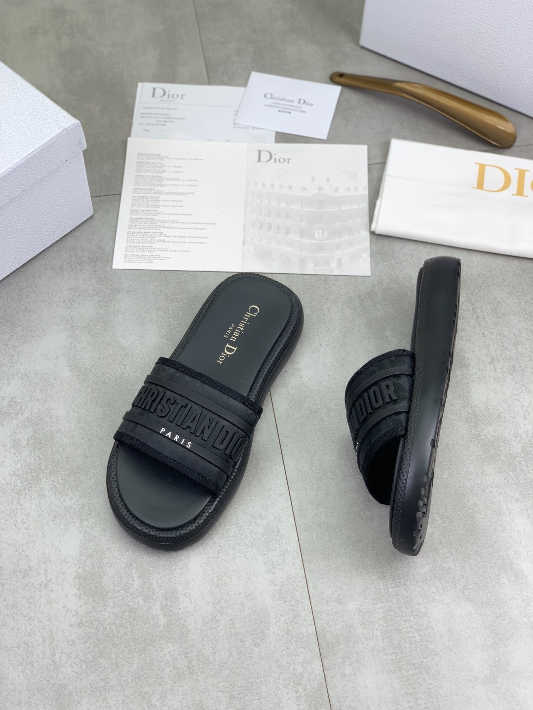 Dior