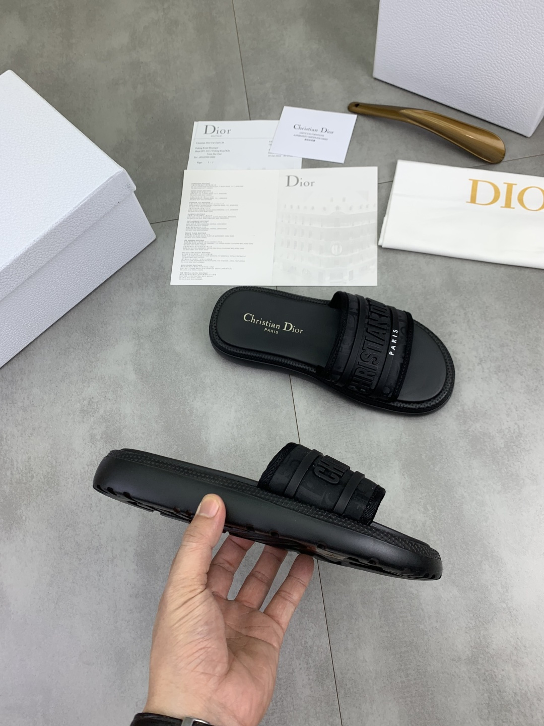 Dior