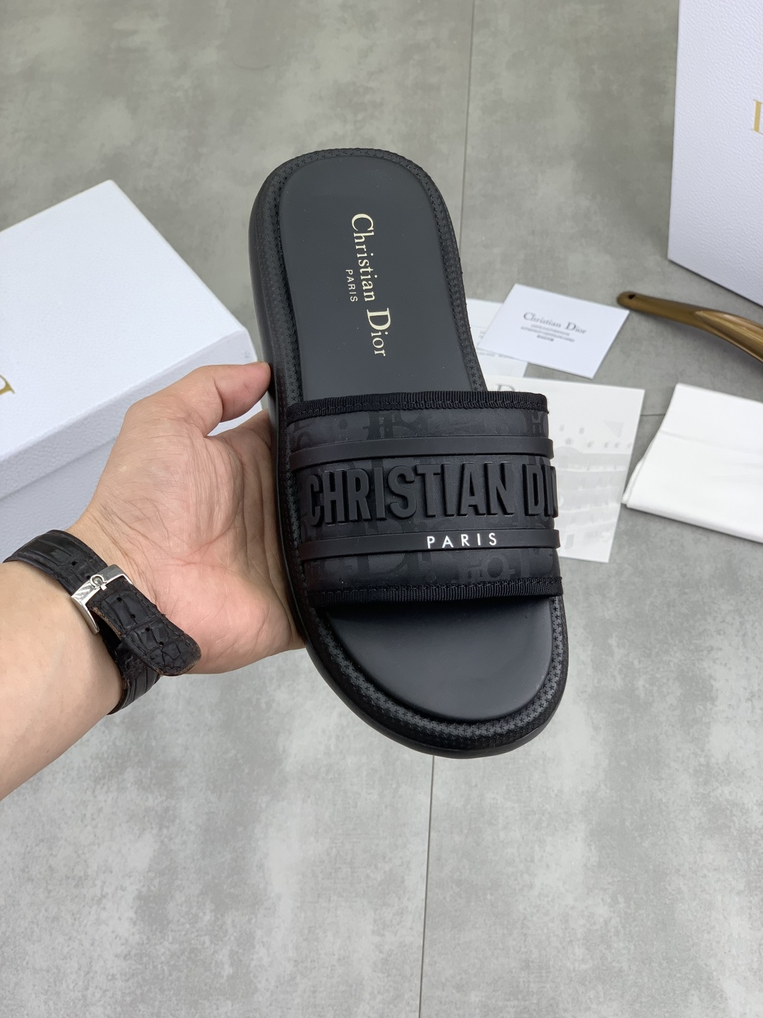 Dior