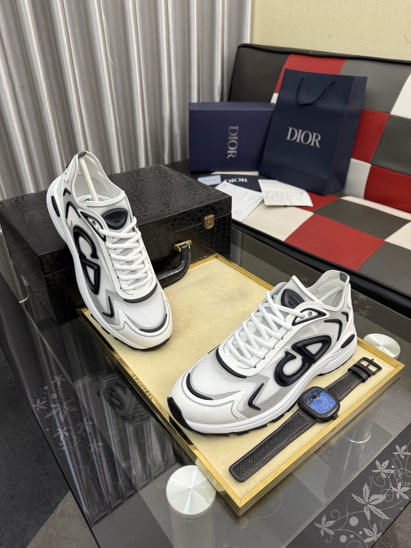 Dior