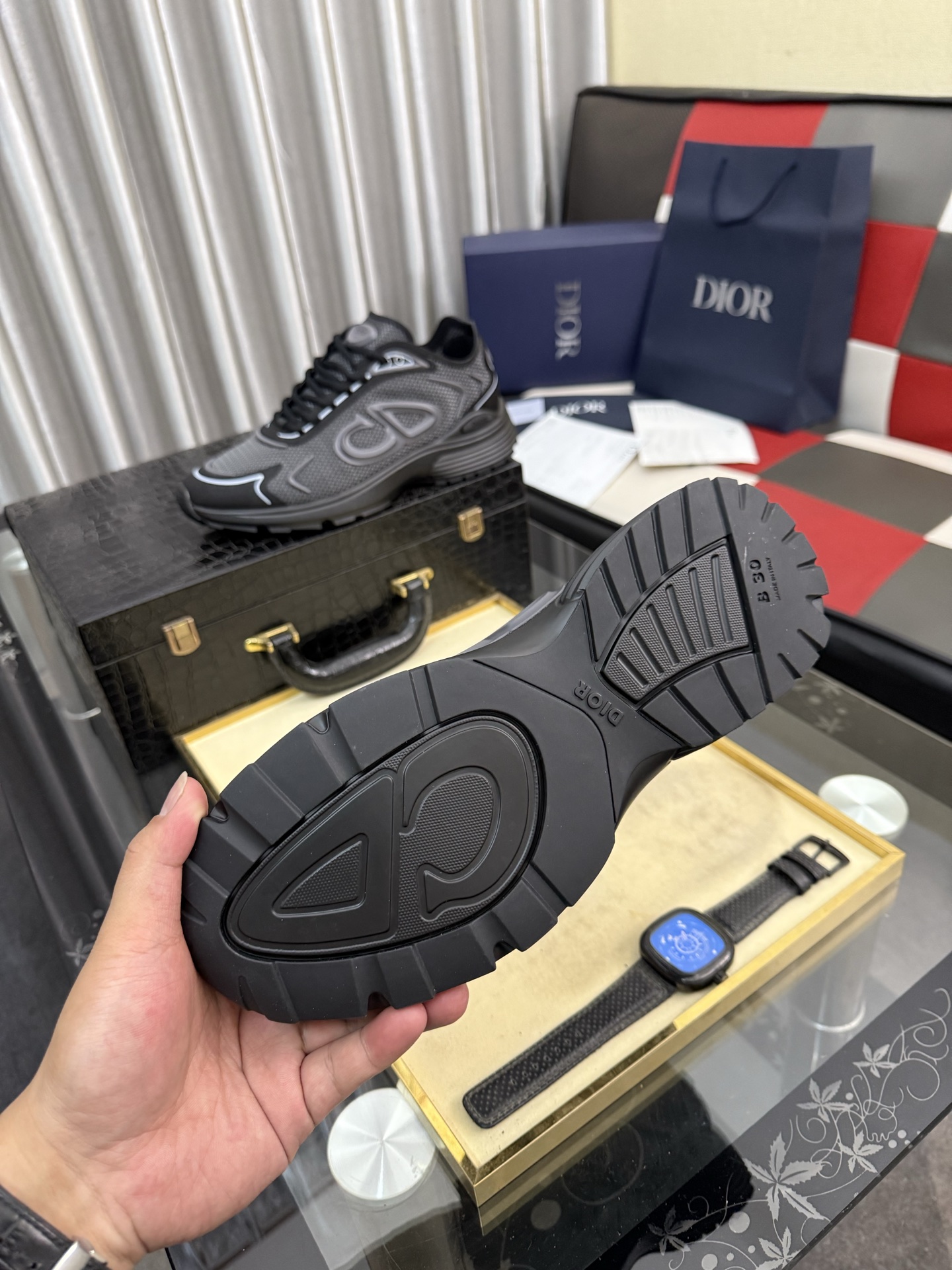 Dior