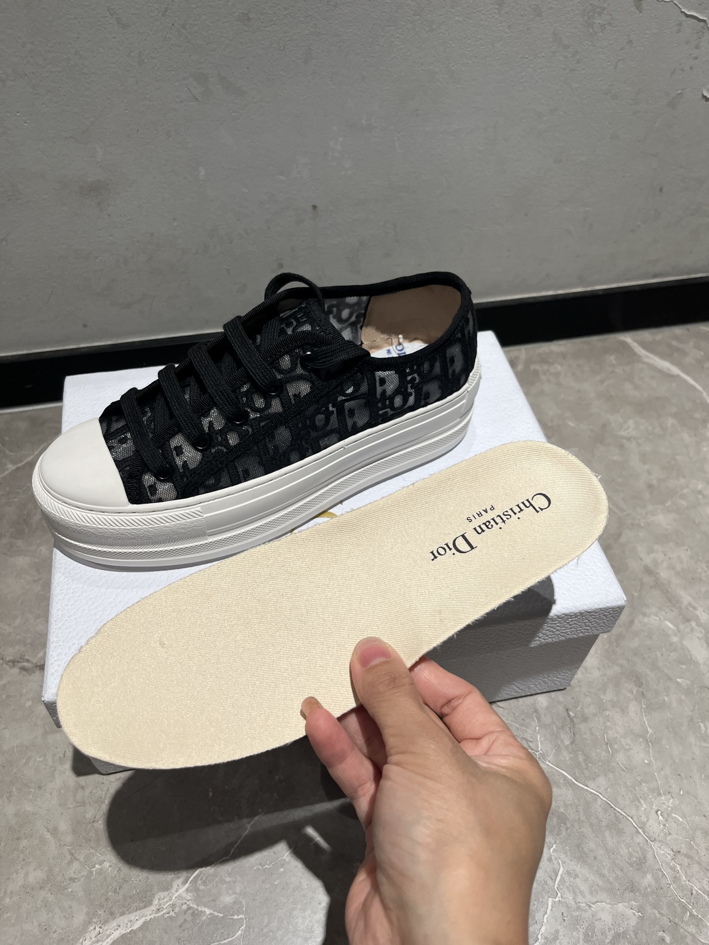 Dior