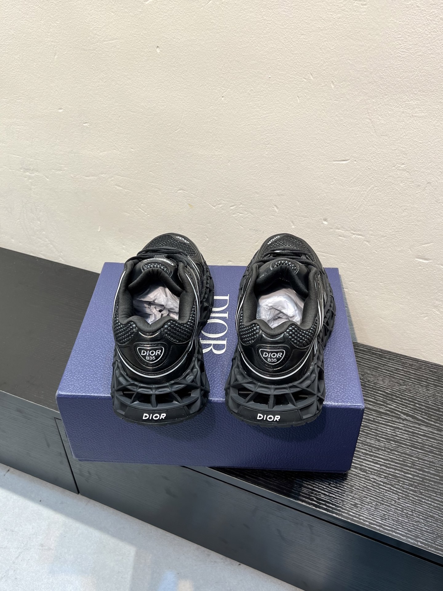 Dior