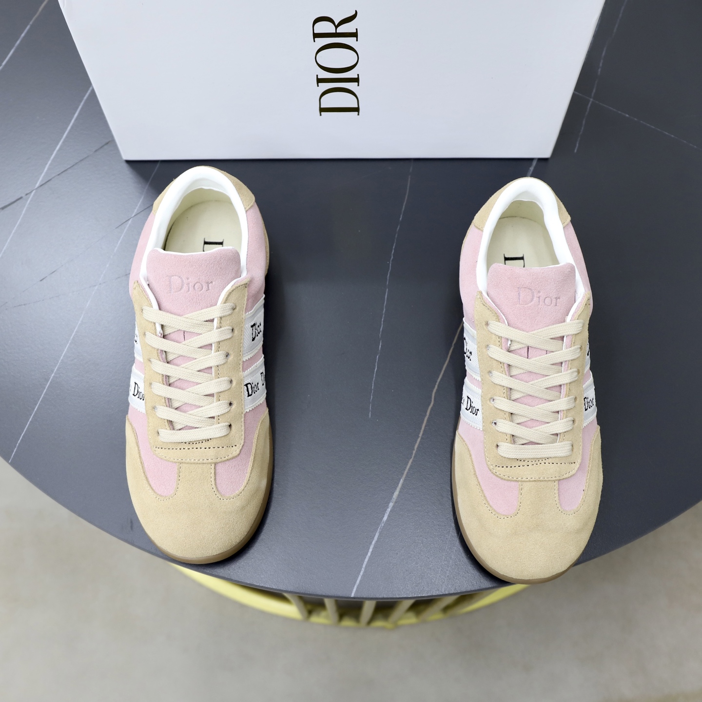 Dior