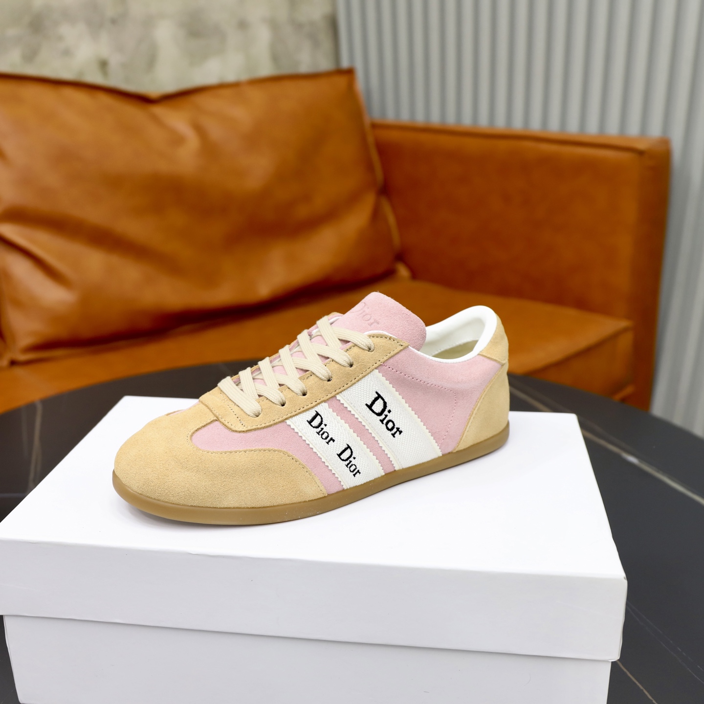Dior