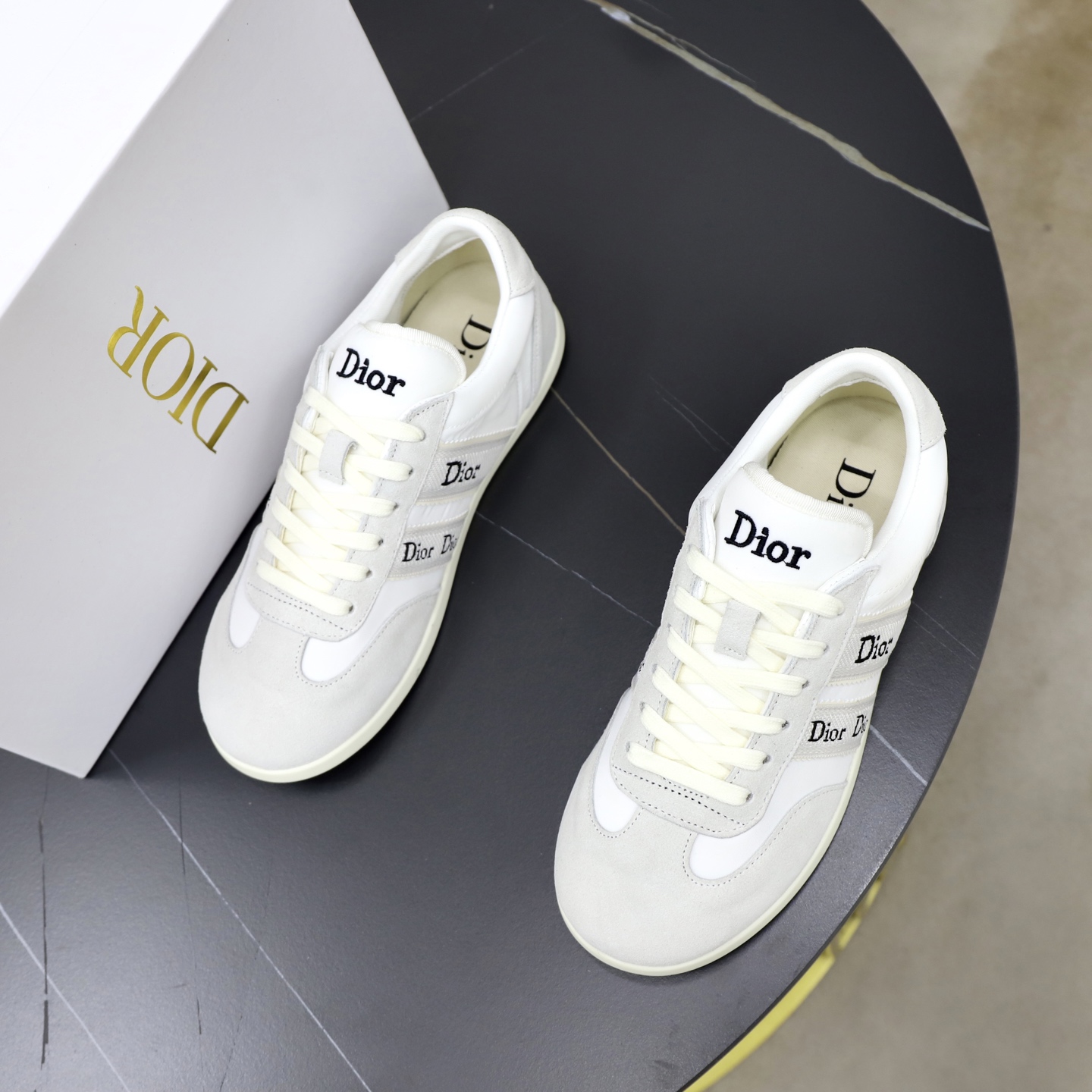 Dior
