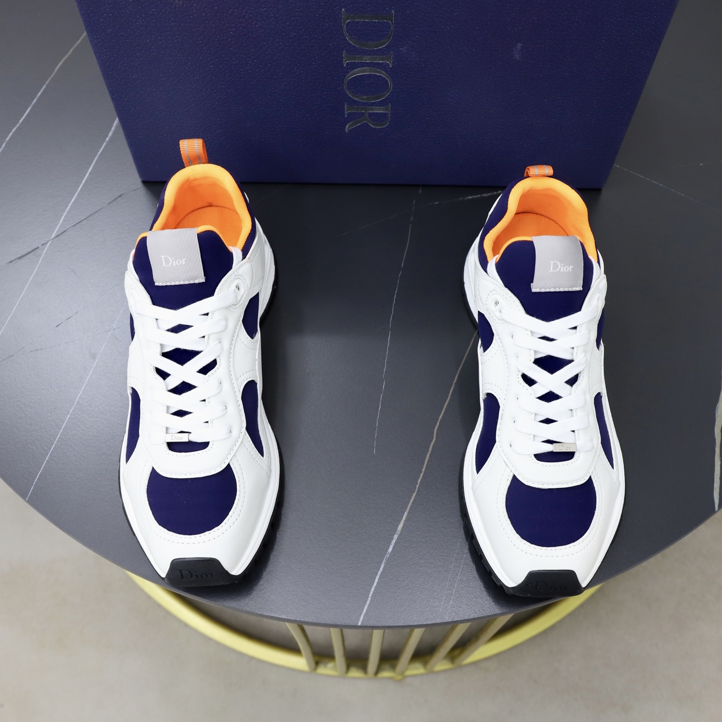 Dior