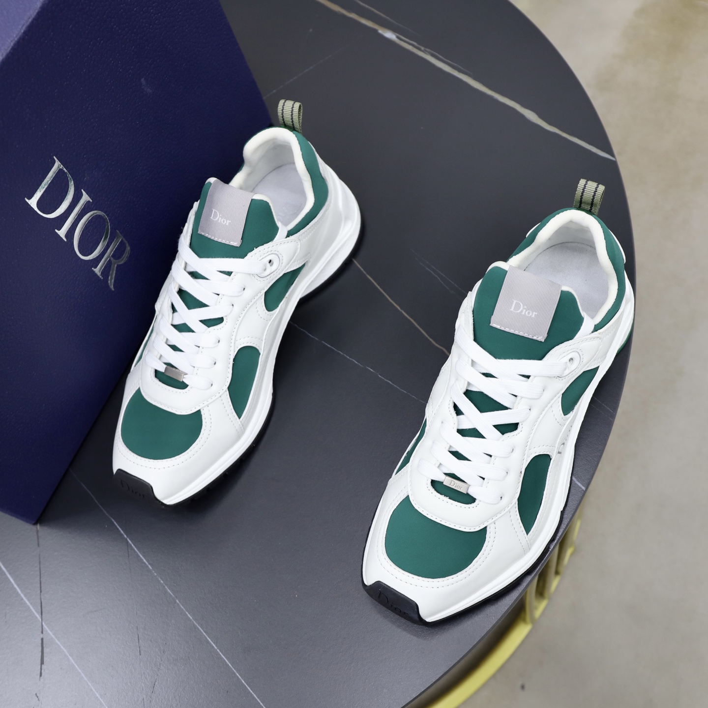 Dior