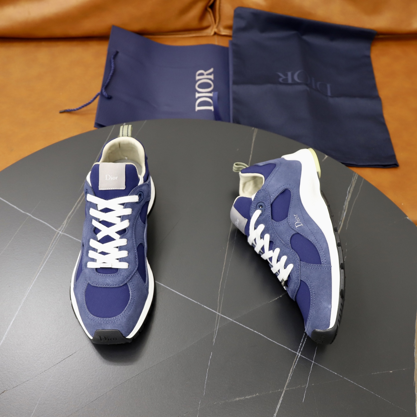 Dior