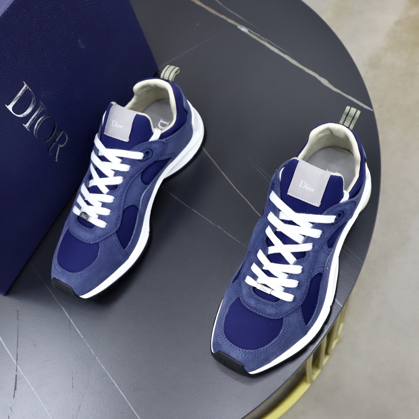 Dior