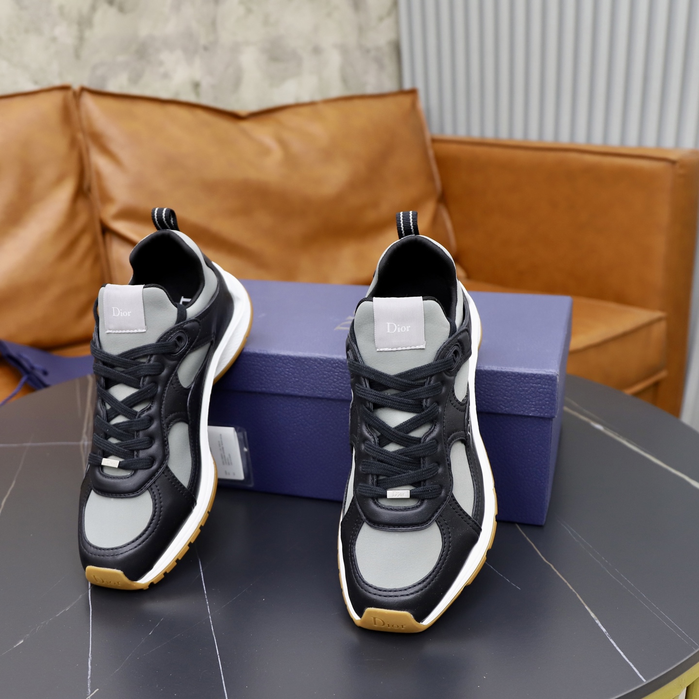 Dior