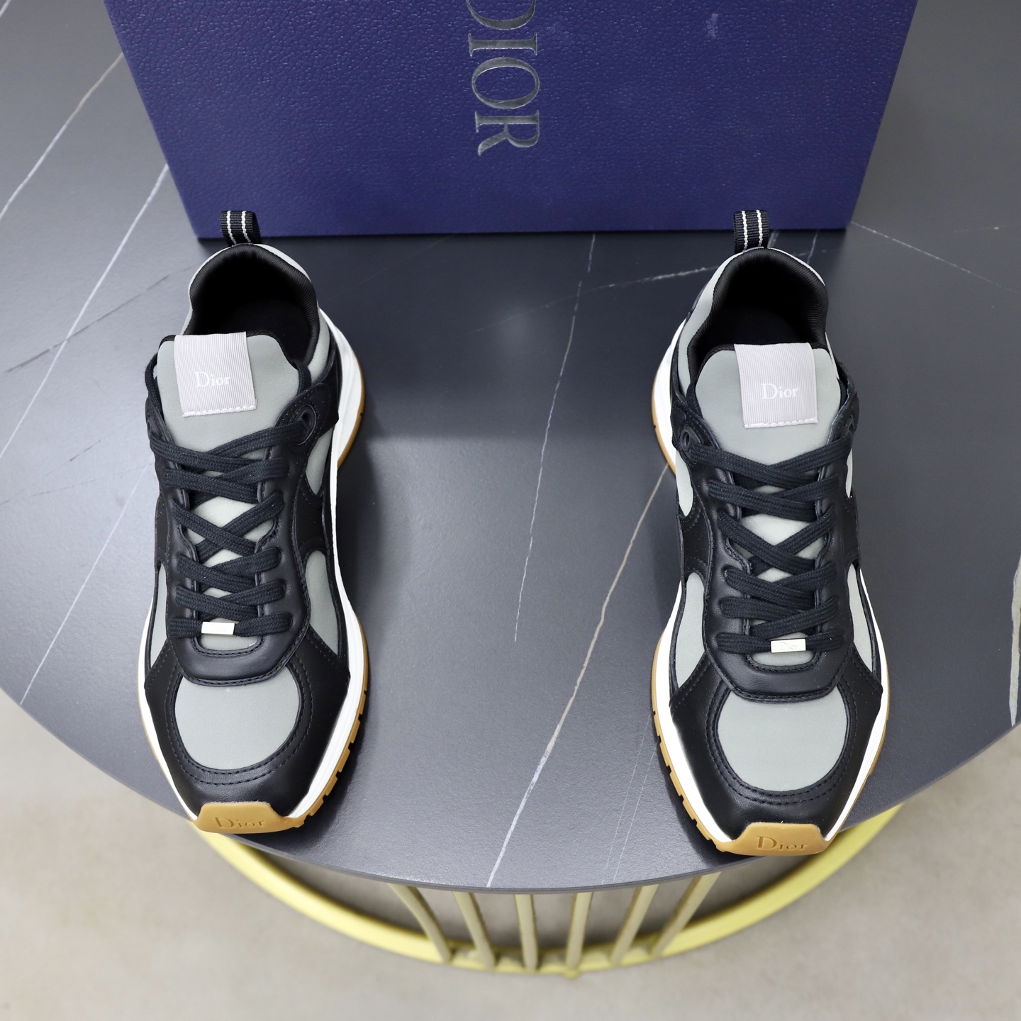 Dior