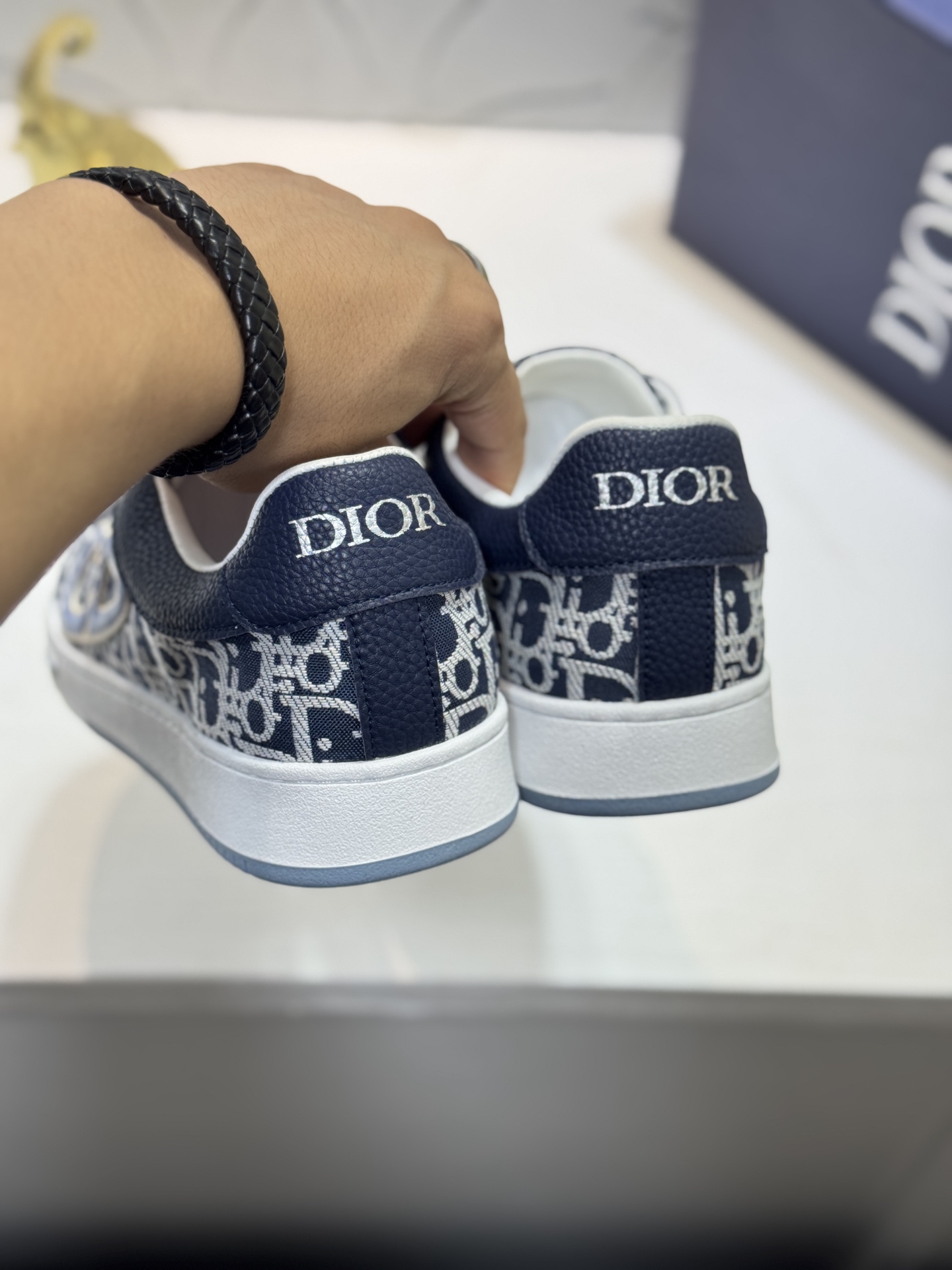 Dior