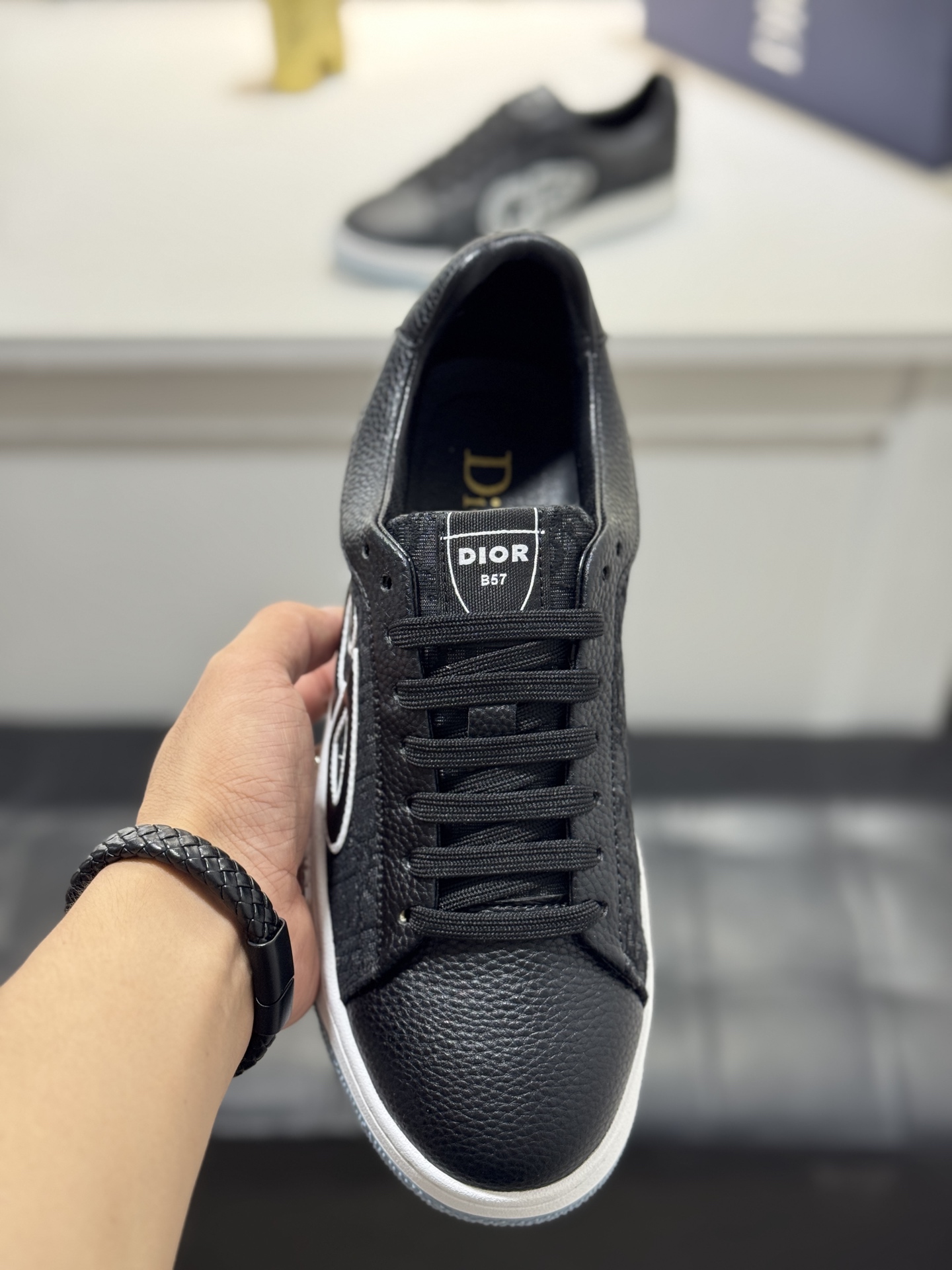 Dior