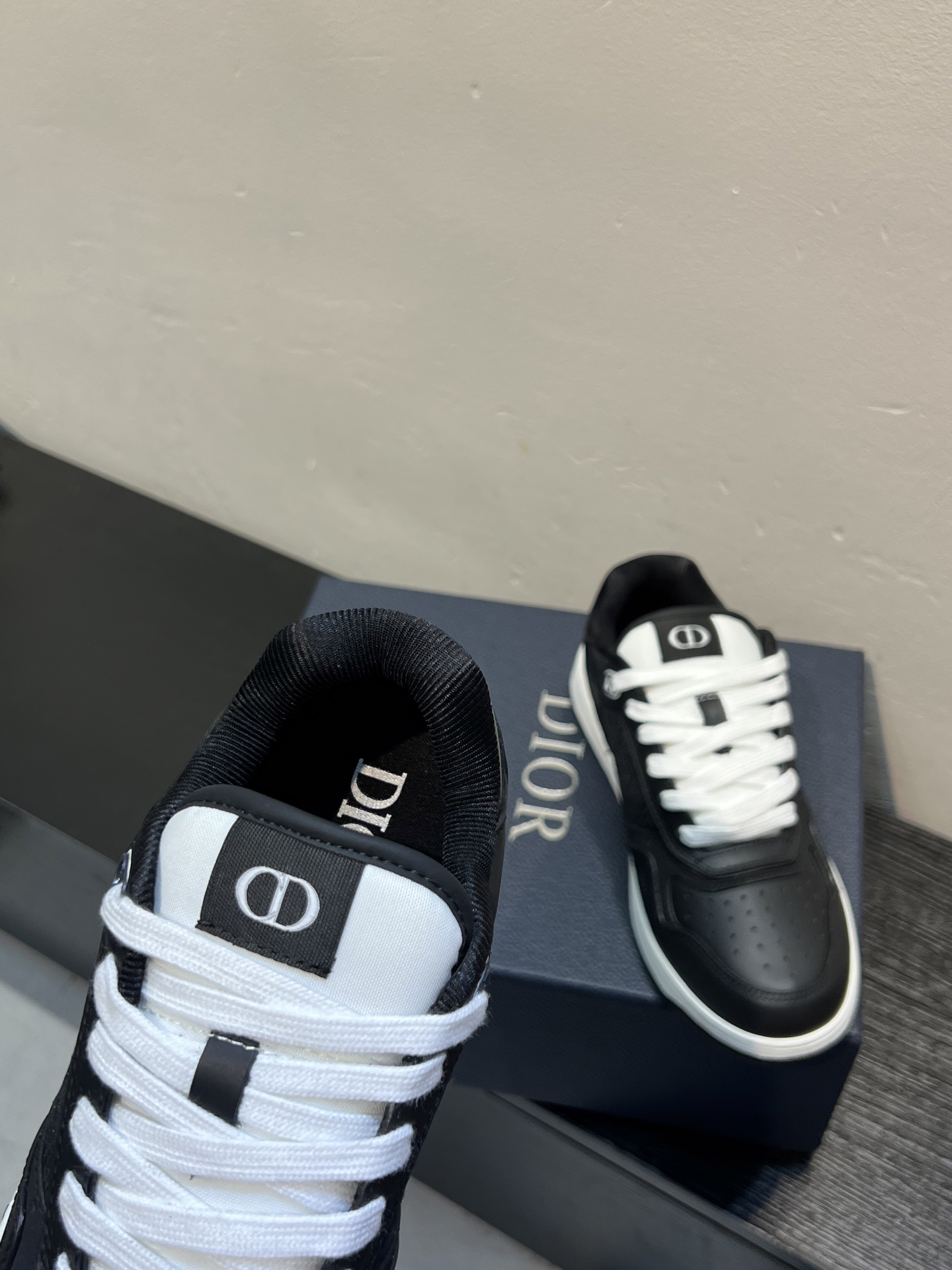 Dior