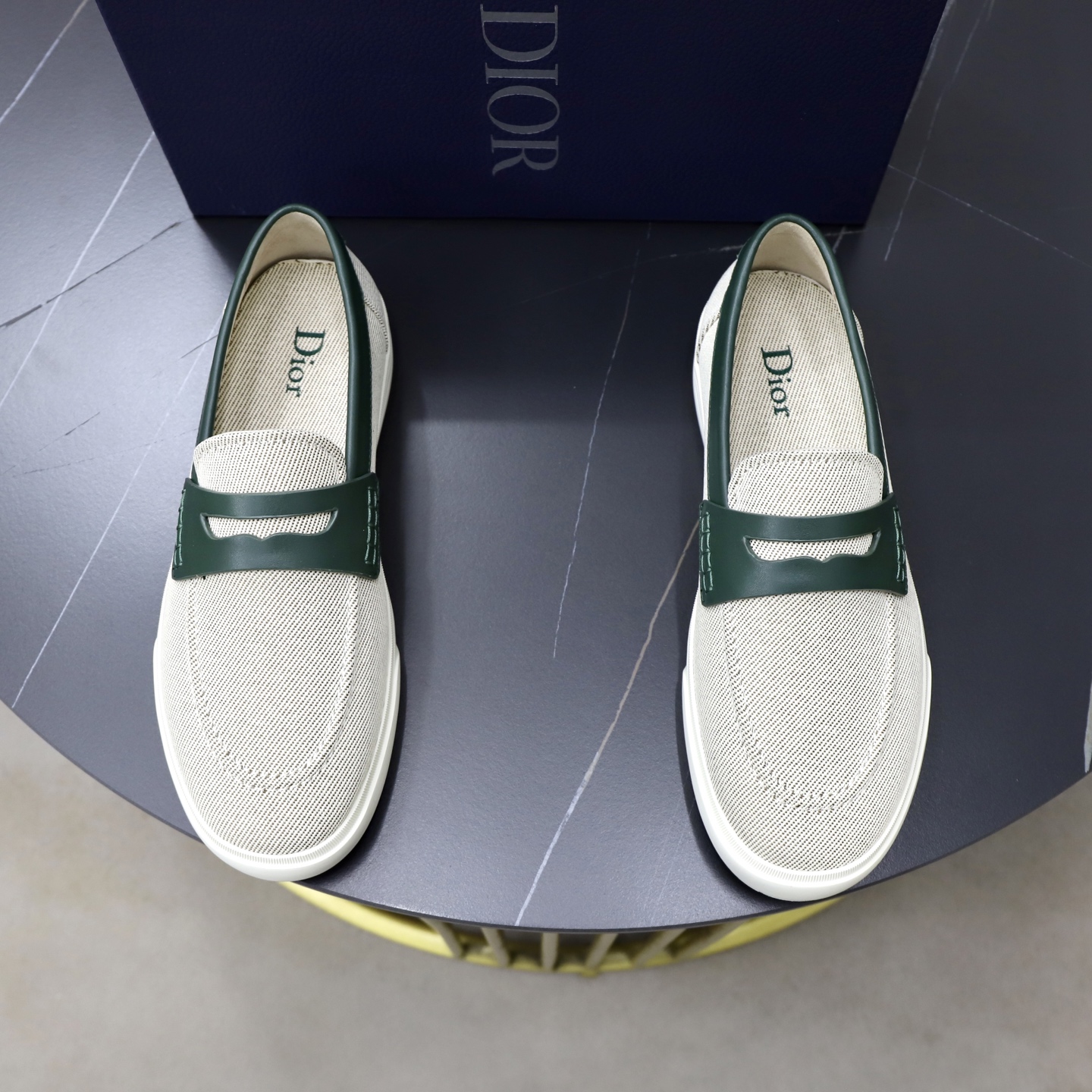 Dior