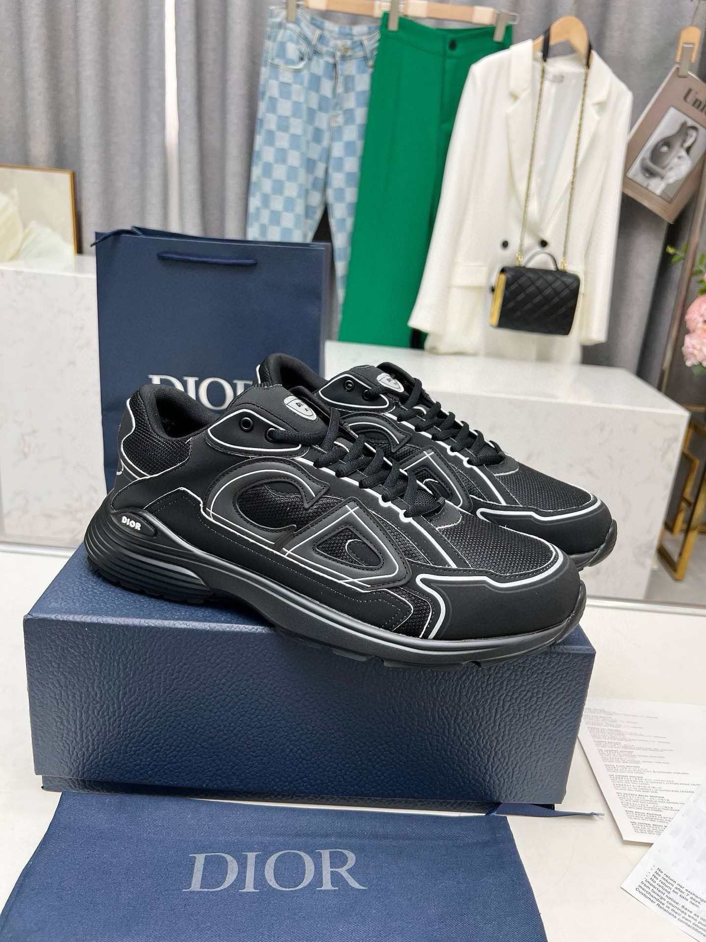 Dior