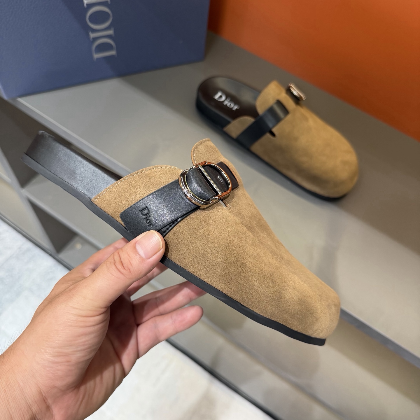 Dior
